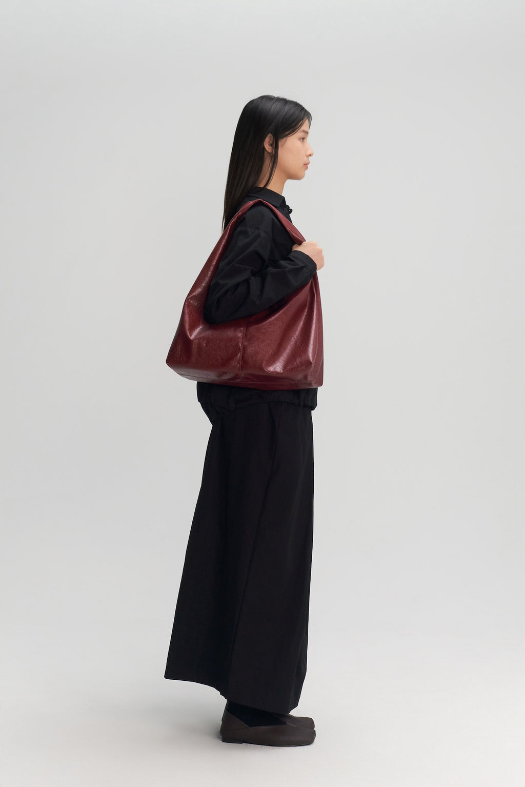 Triangle Leather Tote (Maroon)