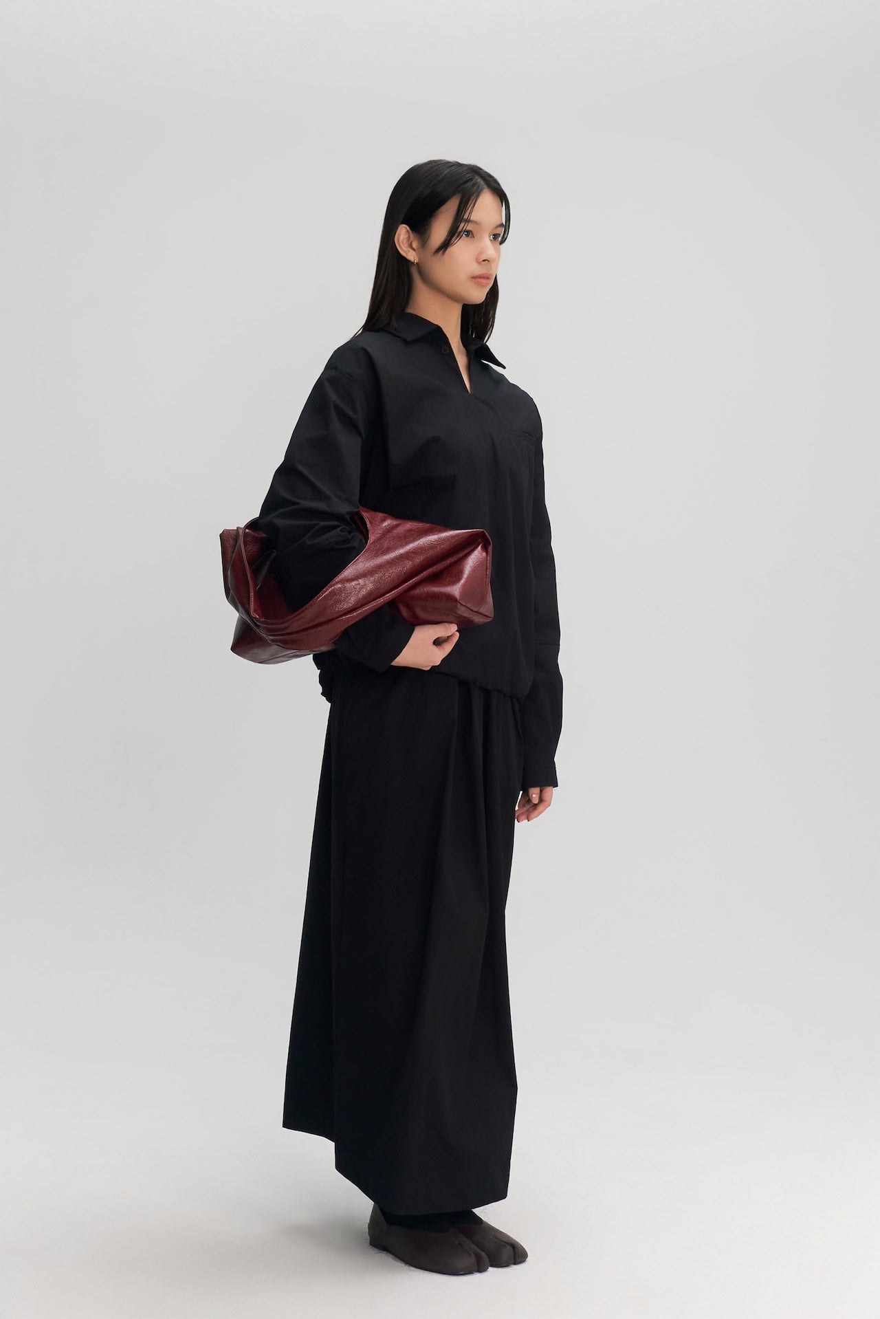 Triangle Leather Tote (Maroon)