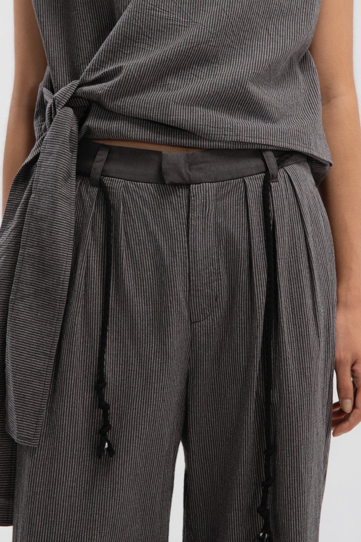 Triple Pleated Long Trousers (Grey Pinstripe)