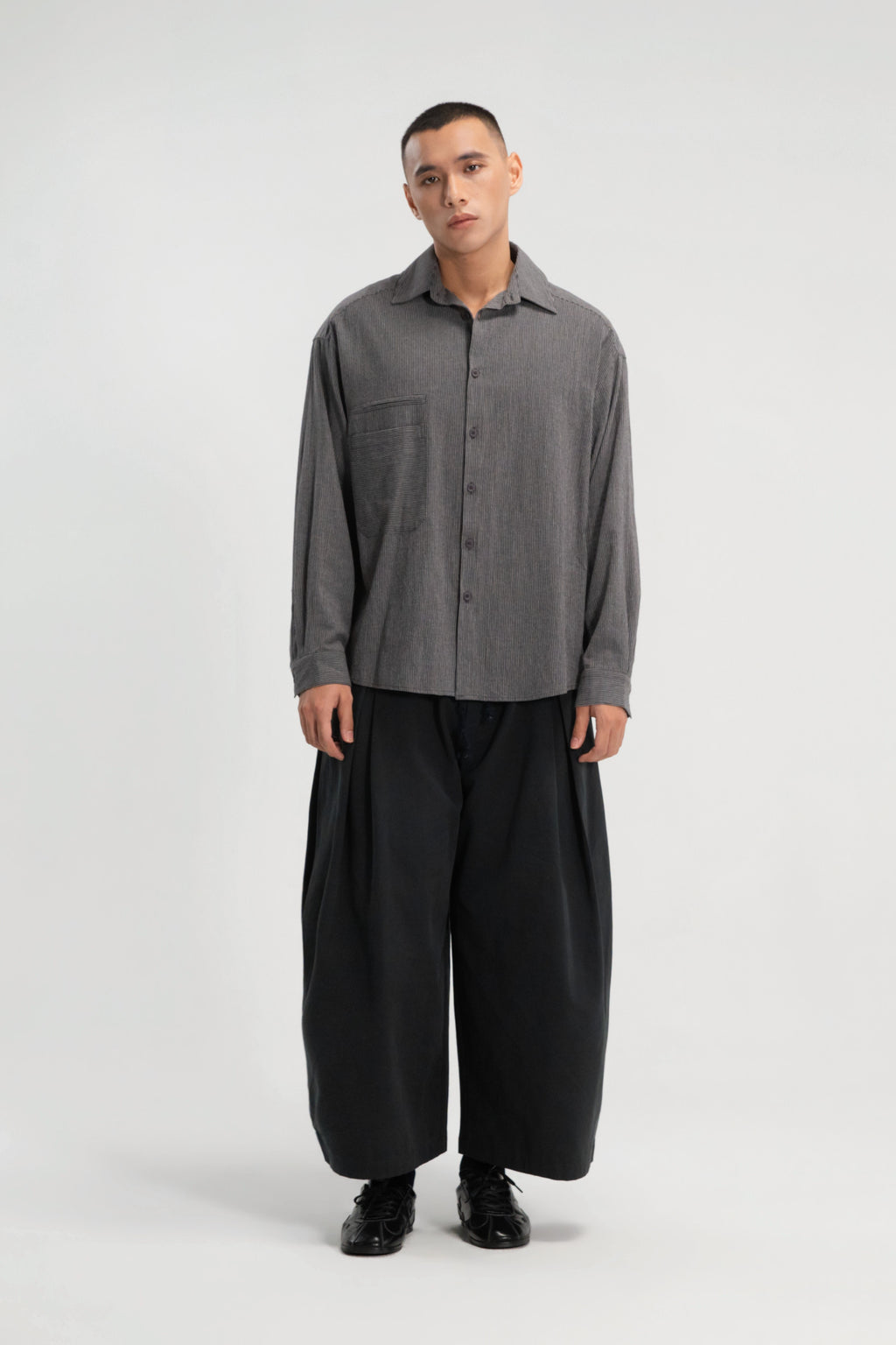 Gender Neutral Oversized Arm Long Sleeve Blouse (Grey Pinstripe)