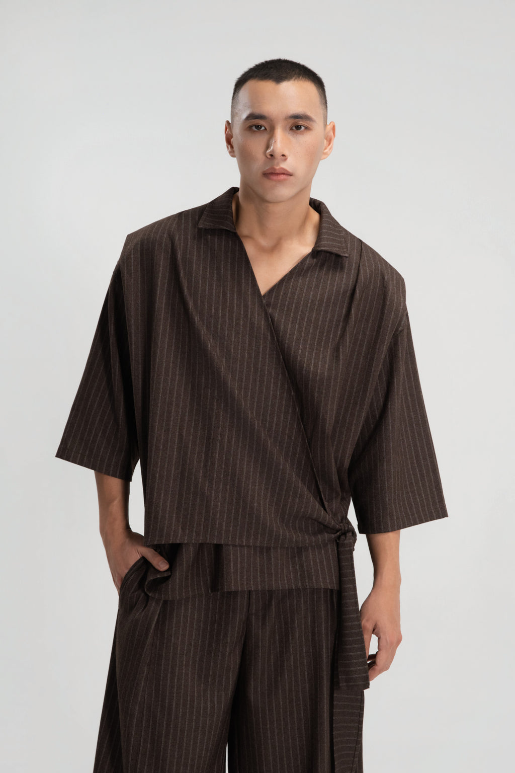 Gender Neutral Collar Kimono Wrap 3/4 Sleeve Shirt (Poly / Brown Stripe)