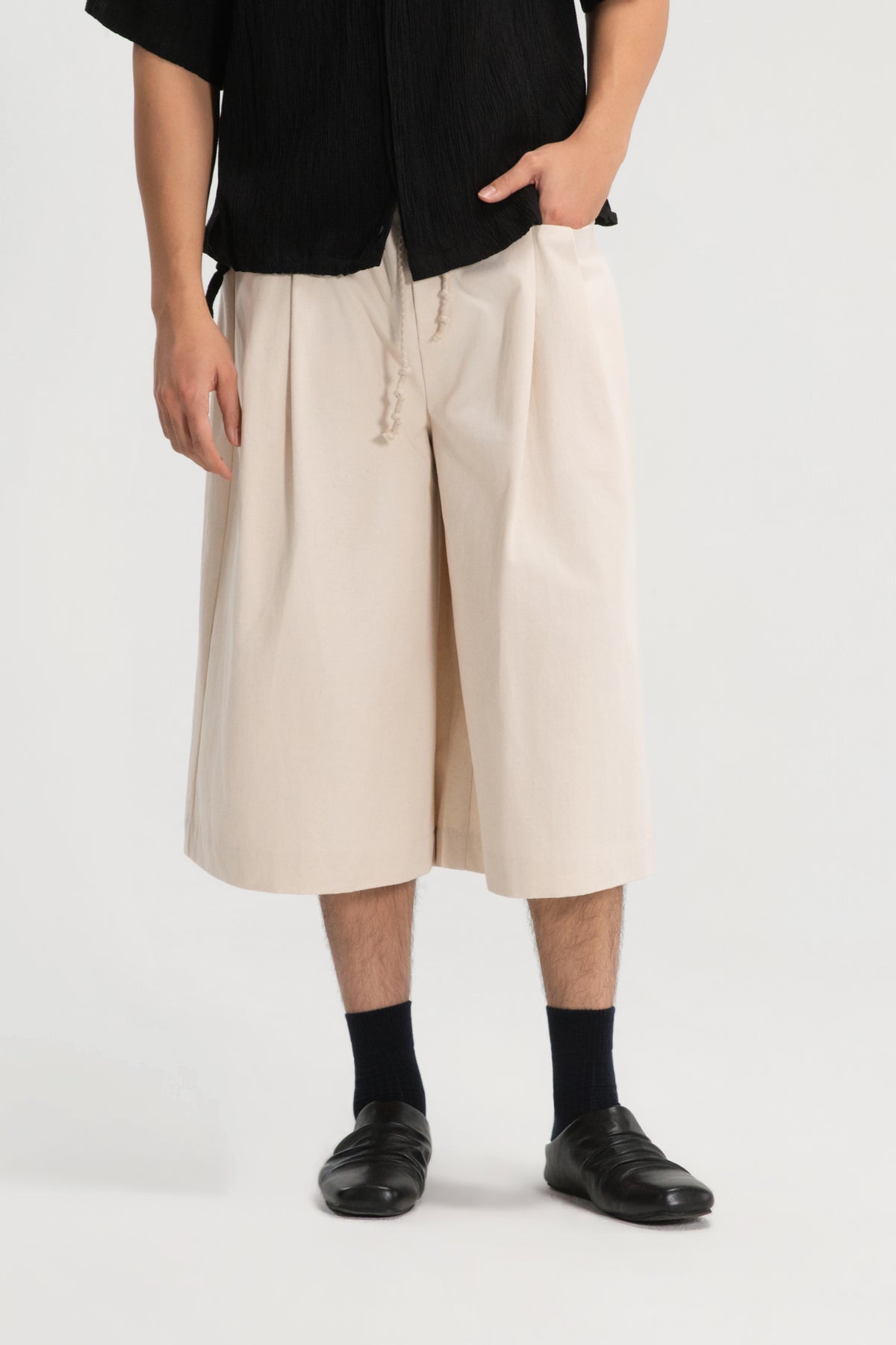 Gender Neutral Double Waist Capri Pants (Dirty Beige)