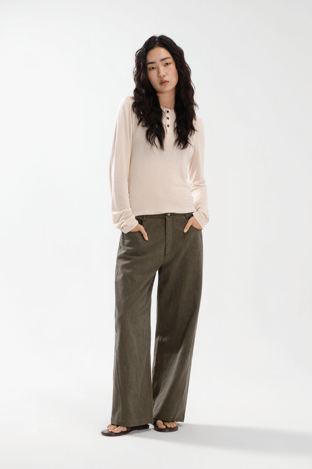 Medium Rise Straight-Cut Denim Pants (Dirty Tea)