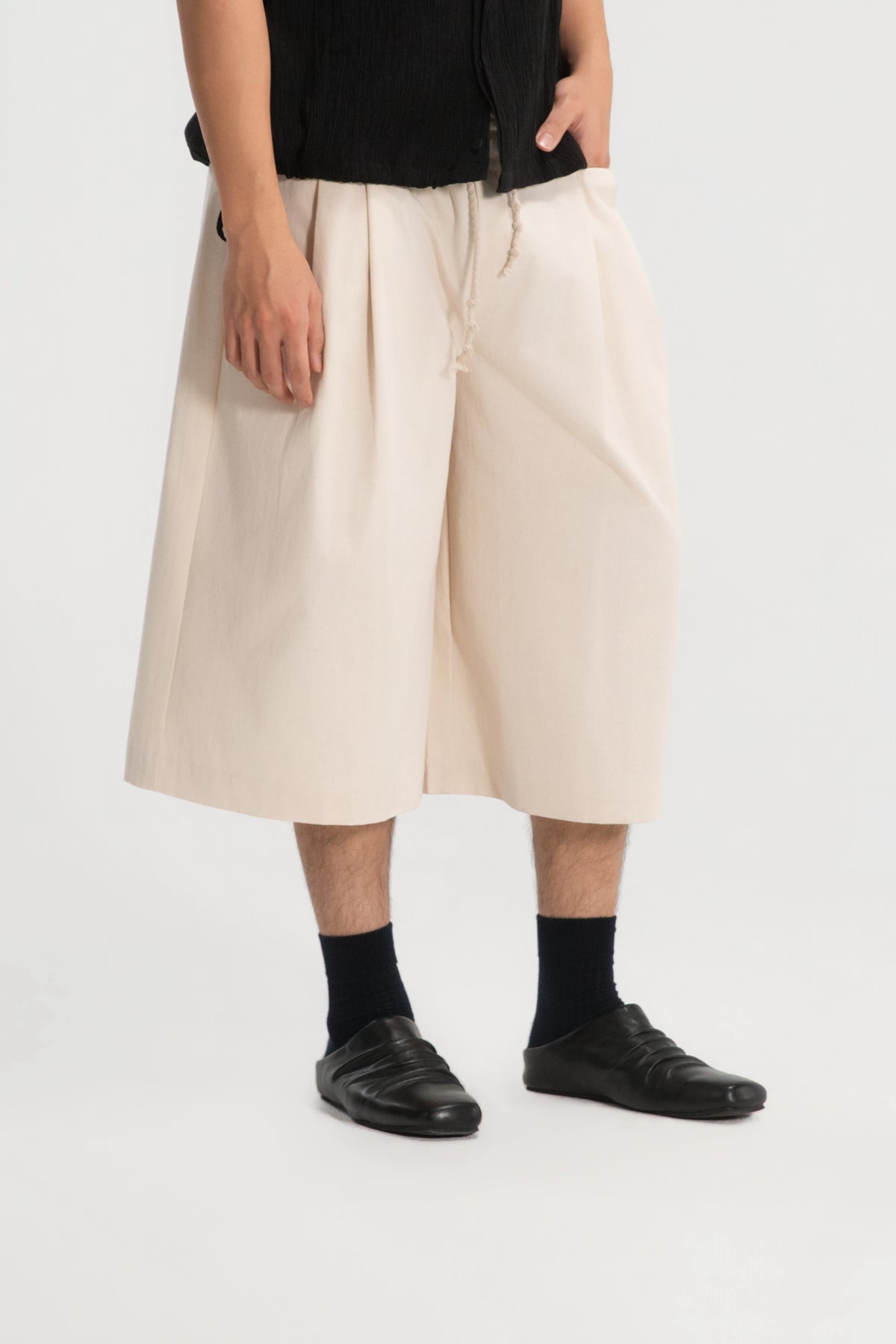 Gender Neutral Double Waist Capri Pants (Dirty Beige)