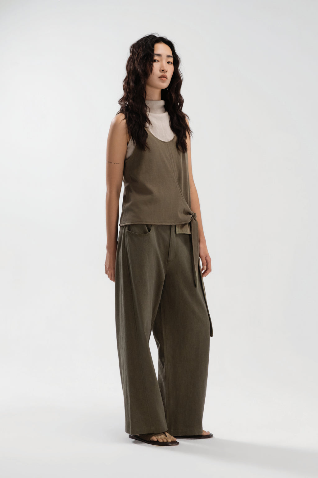 Slouchy Knit Slit-Wrap Tank Top (Tea)