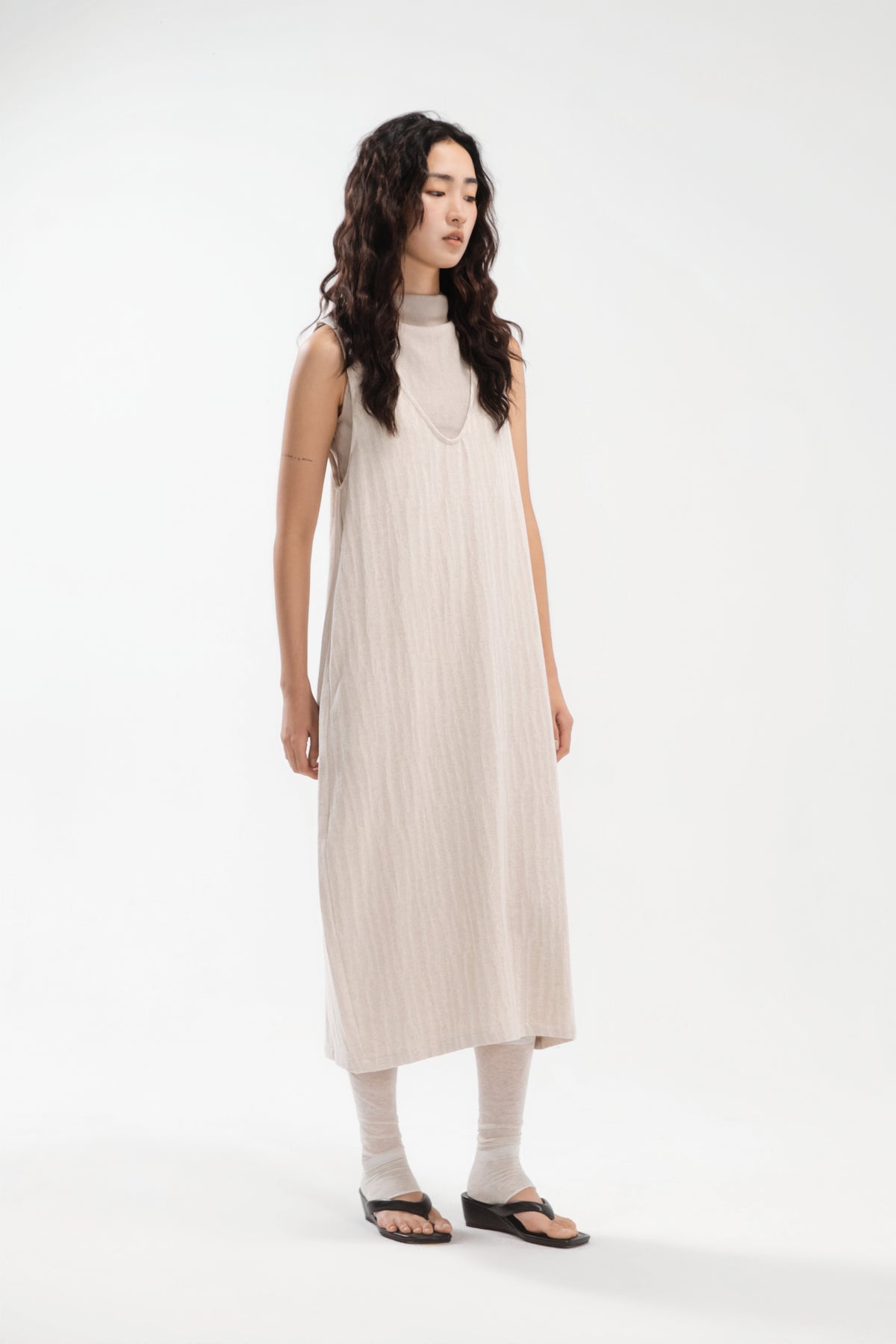 Front Deep-V Tank Cocoon Dress (Aged Beige)