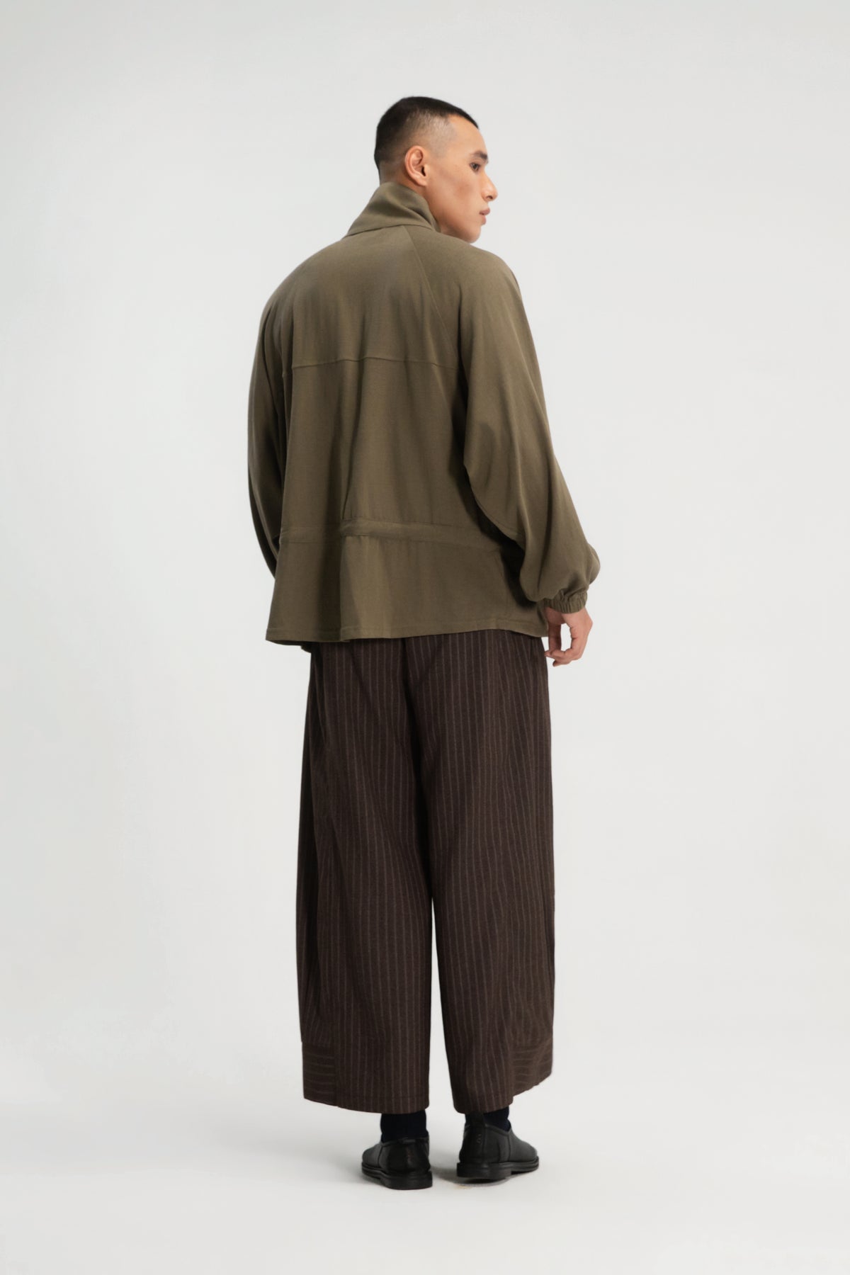 Gender Neutral Slouchy Knit Trench Outer (Tea)