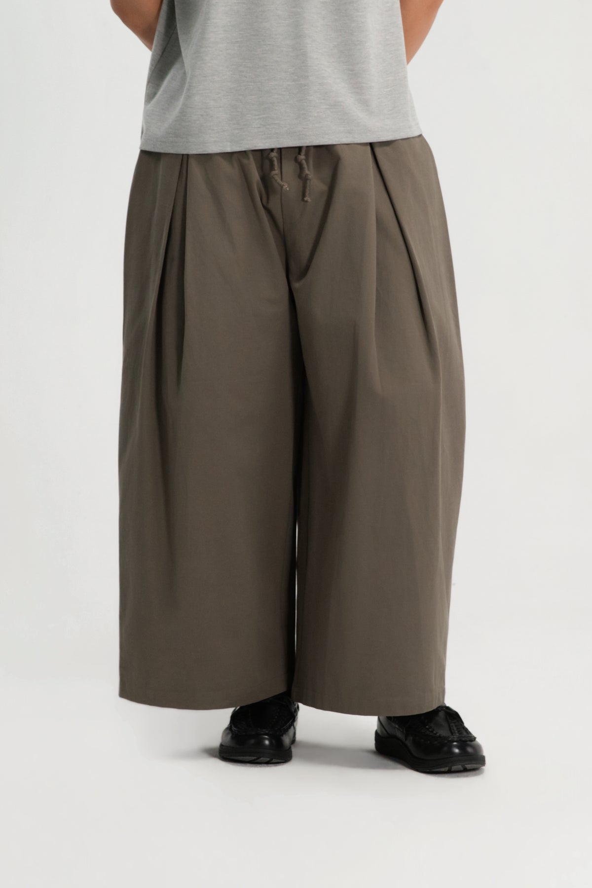 Gender Neutral Double Waist Baggy Ankle Pants (Dirty Espresso)