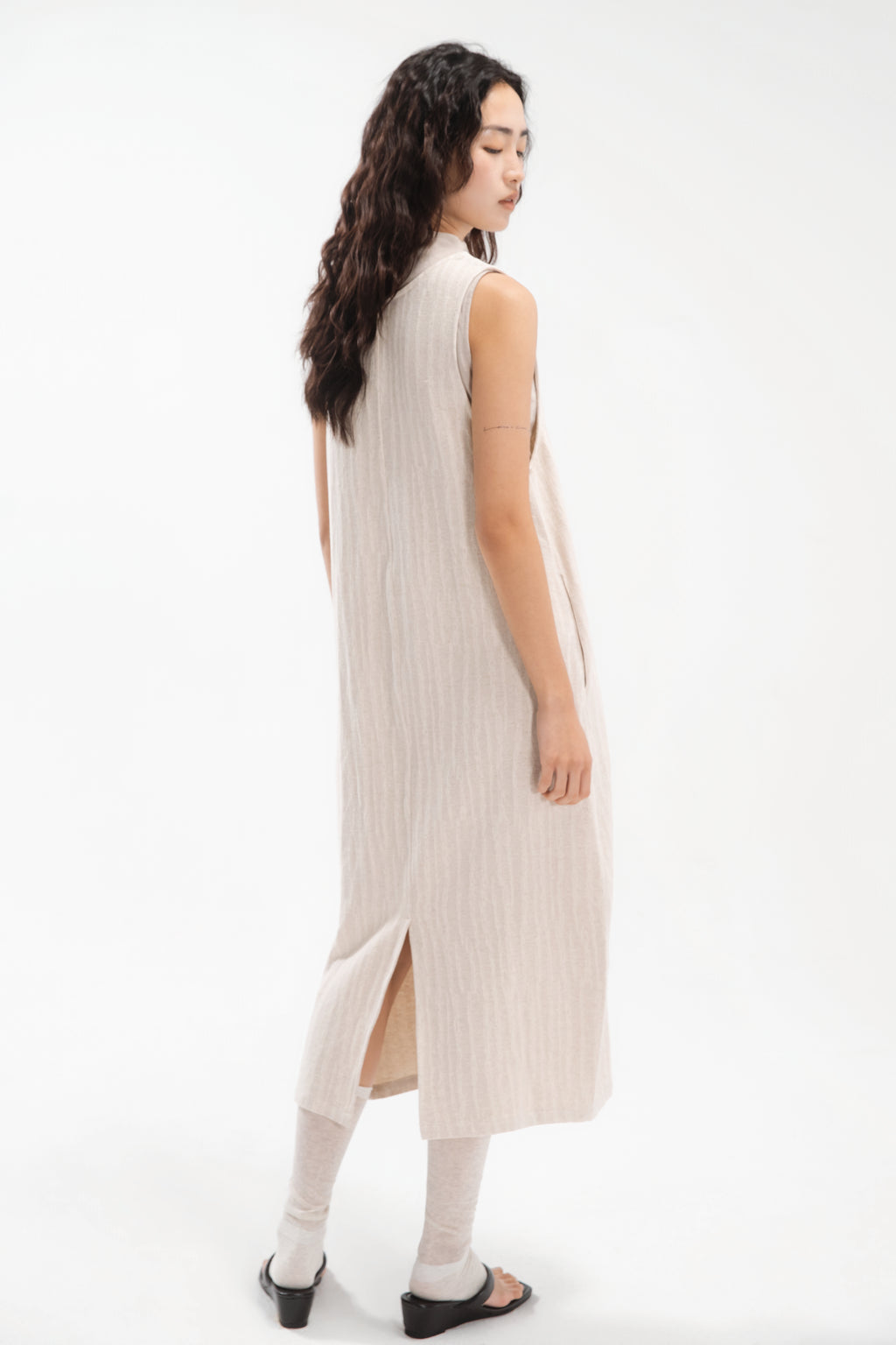 Front Deep-V Tank Cocoon Dress (Aged Beige)