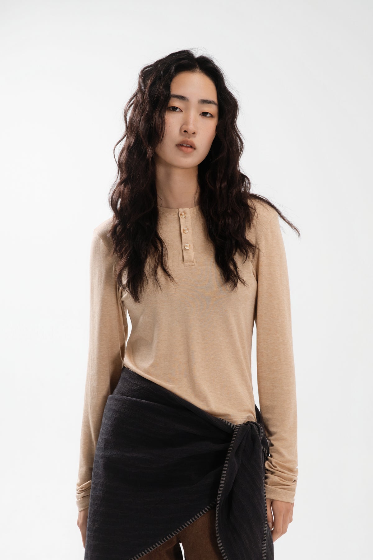 Lazy Thin Knit Long Sleeve Button Top (Khaki)