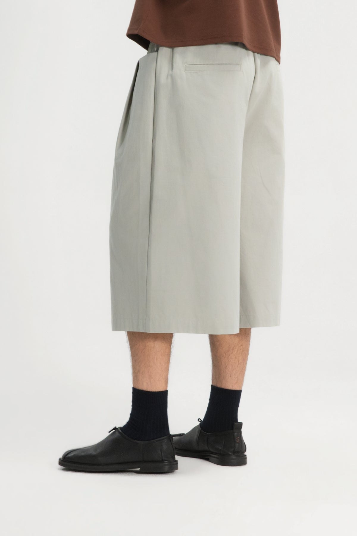 Gender Neutral Double Waist Capri Pants (Dirty Sage)