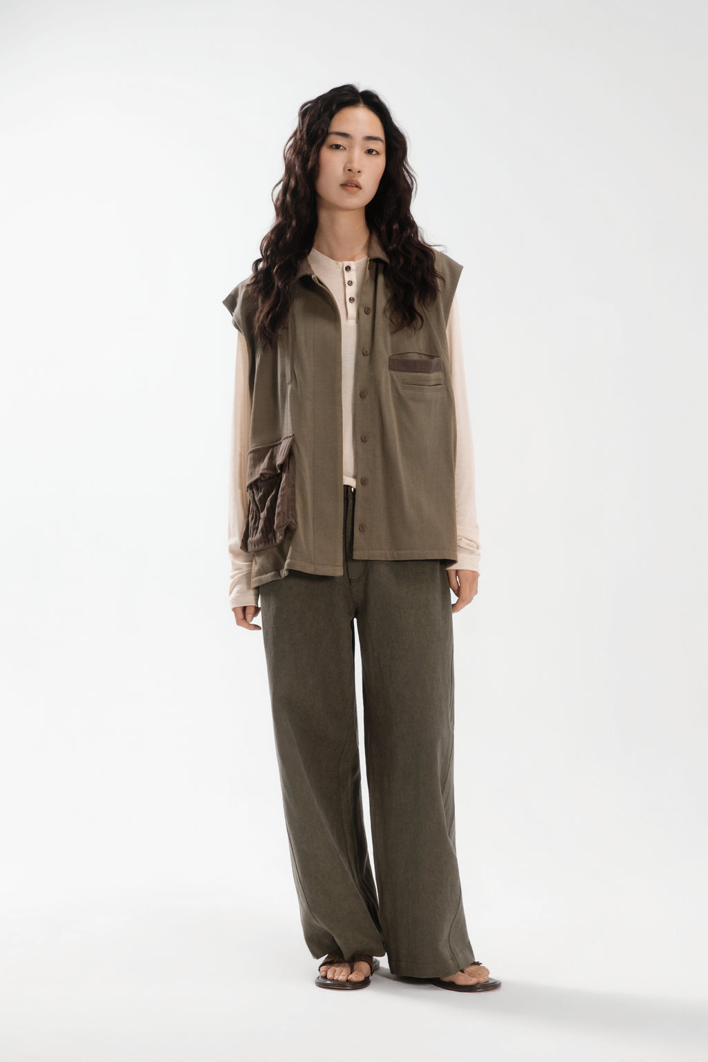 Gender Neutral Slouchy Grain Knit Farmer Vest (Tea)