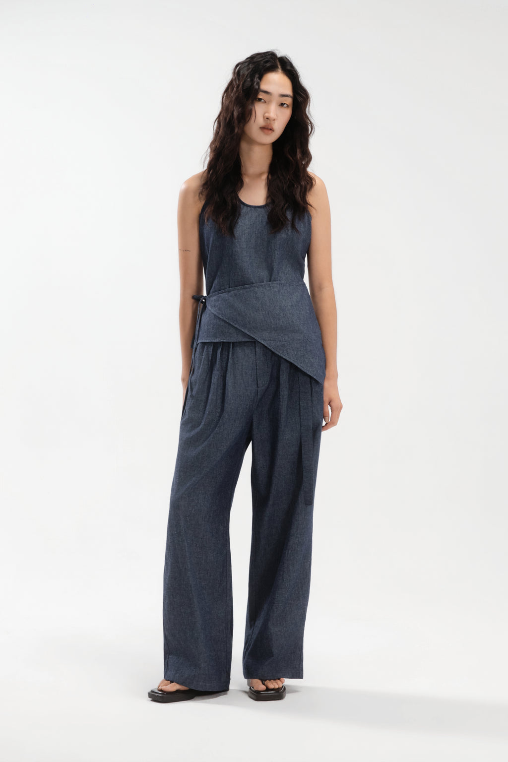 Waist Bandeu Tank Top (Linen Denim / Blue)