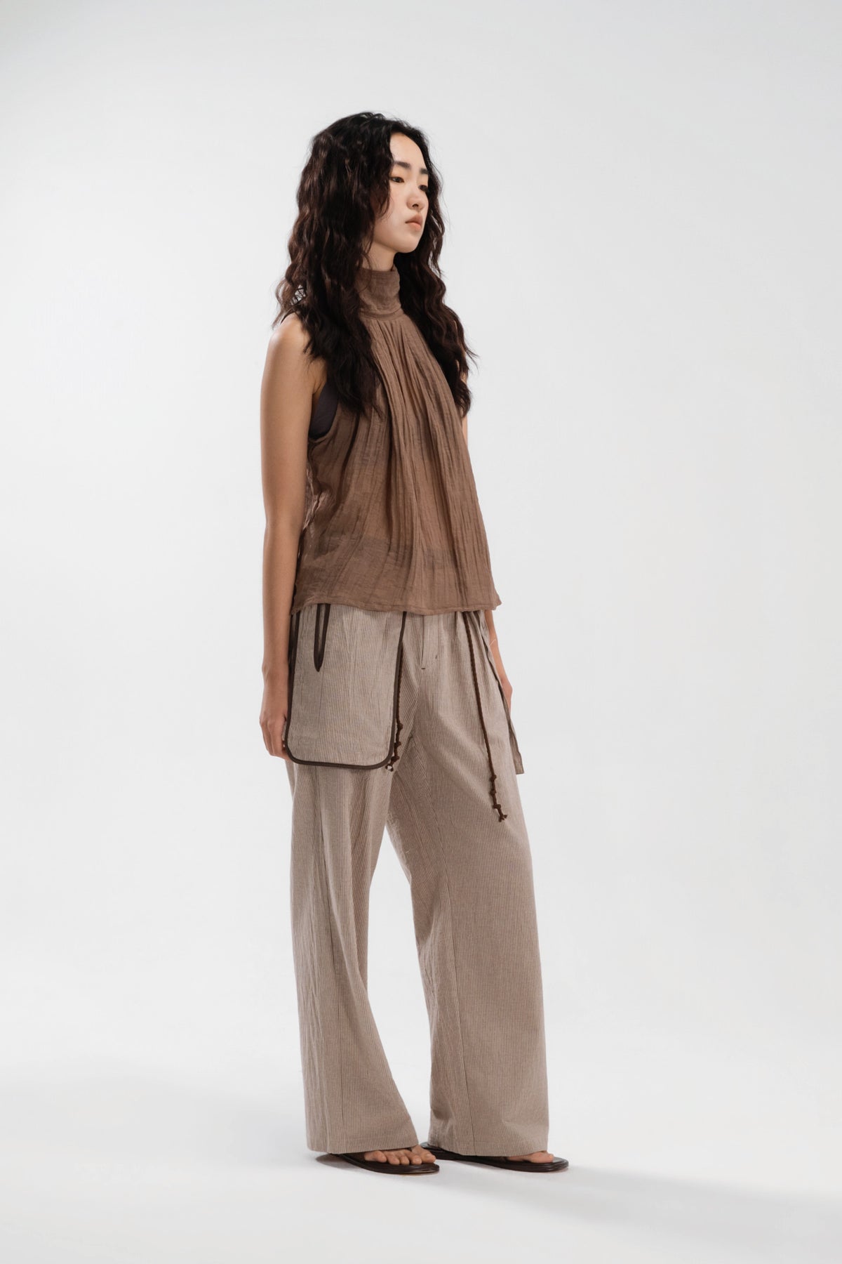 External Pocket (Khaki Pinstripe)