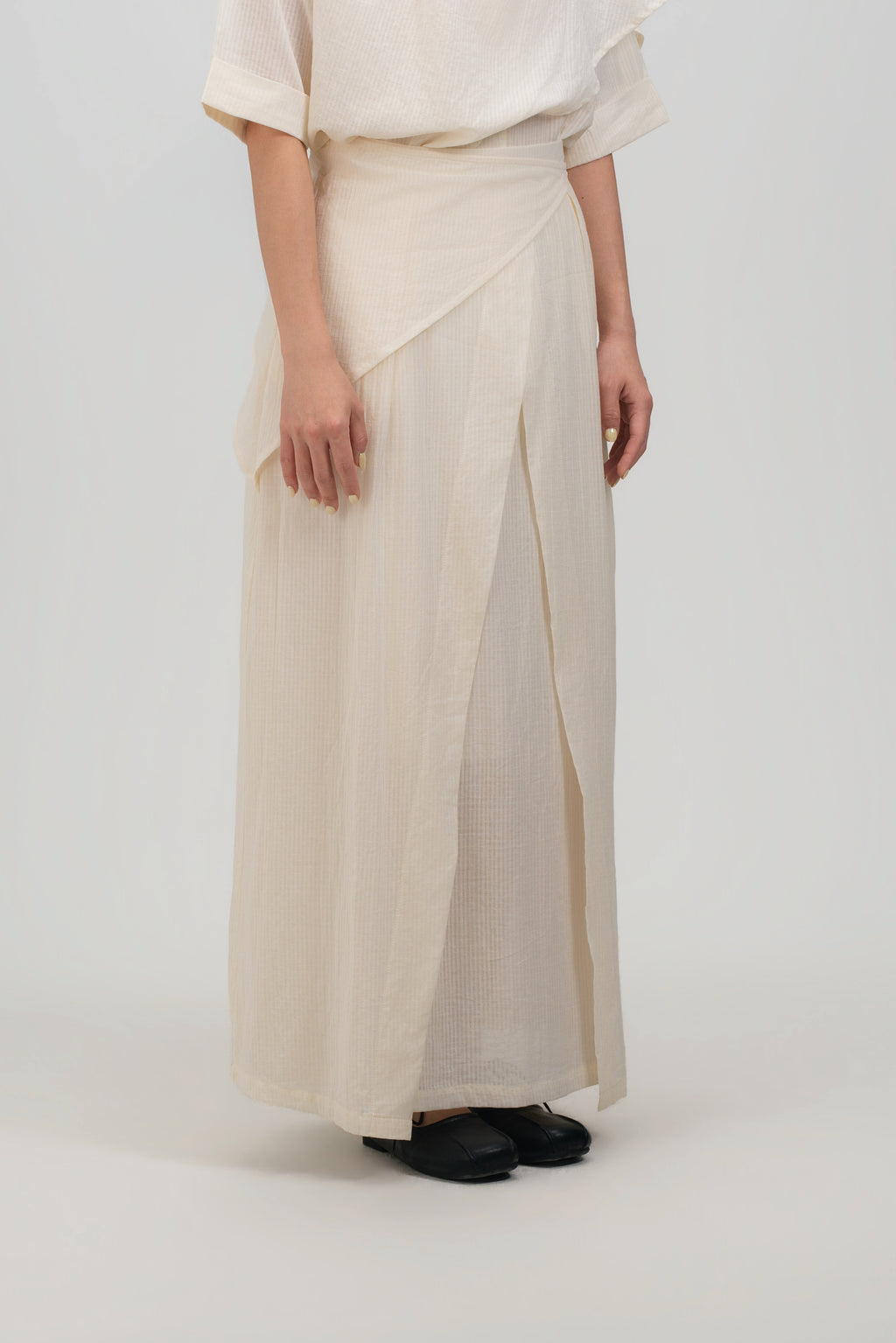Waist Bandeu Layering Pleated Skirt - Plus Long (Off White Grid)