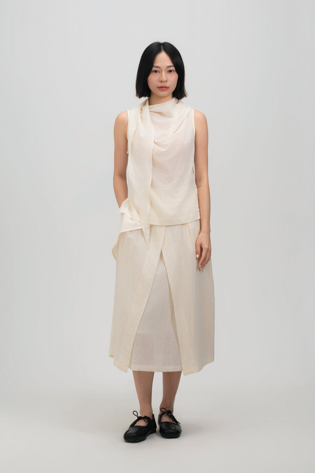 Waist Bandeu Layering Pleated Skirt - Midi (Off White Grid)