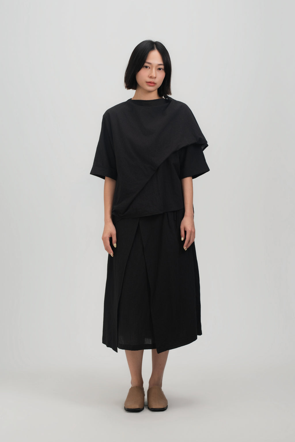 Waist Bandeu Layering Pleated Skirt - Midi (Black Grid)