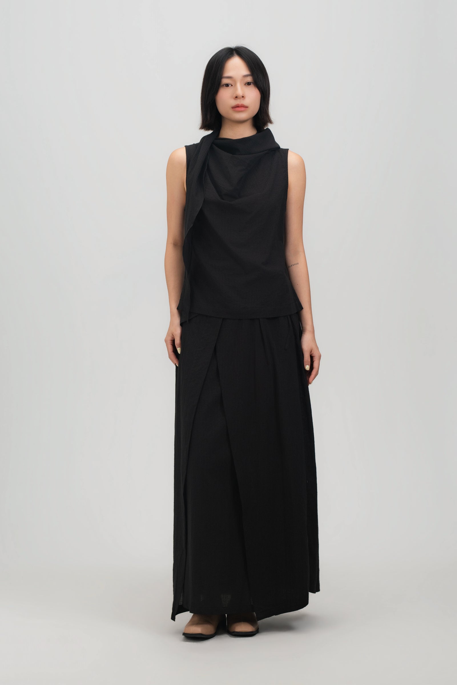 Waist Bandeu Layering Pleated Skirt - Plus Long (Black Grid)