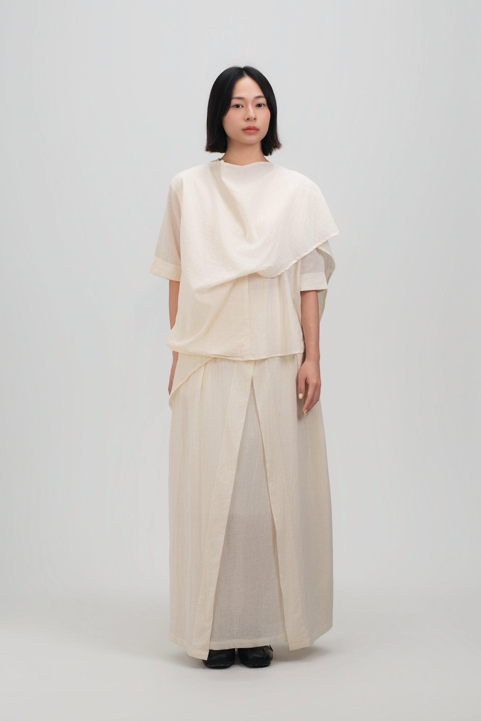 Neck-Scarf Half Sleeve Blouse (Off White Grid)