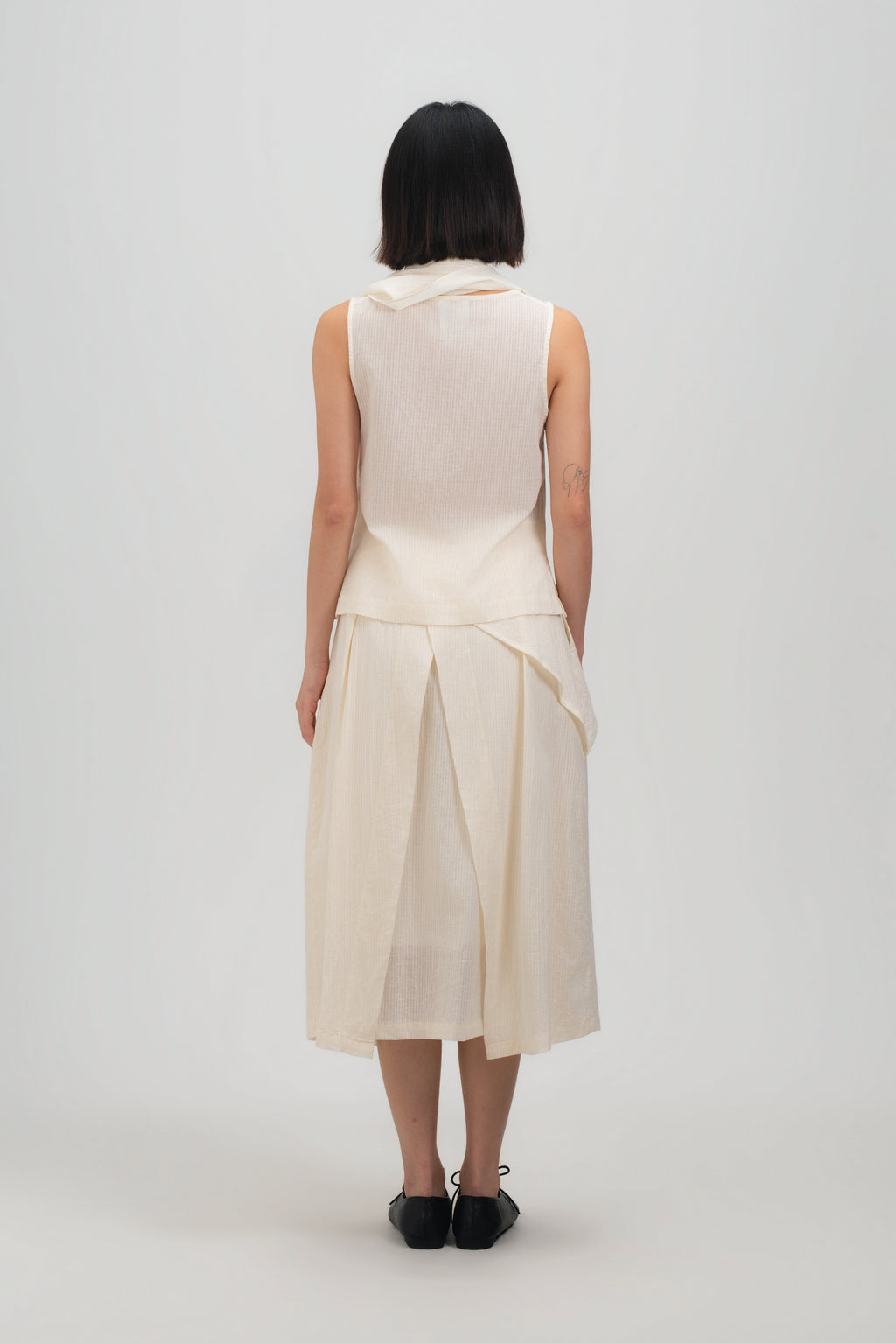Waist Bandeu Layering Pleated Skirt - Midi (Off White Grid)