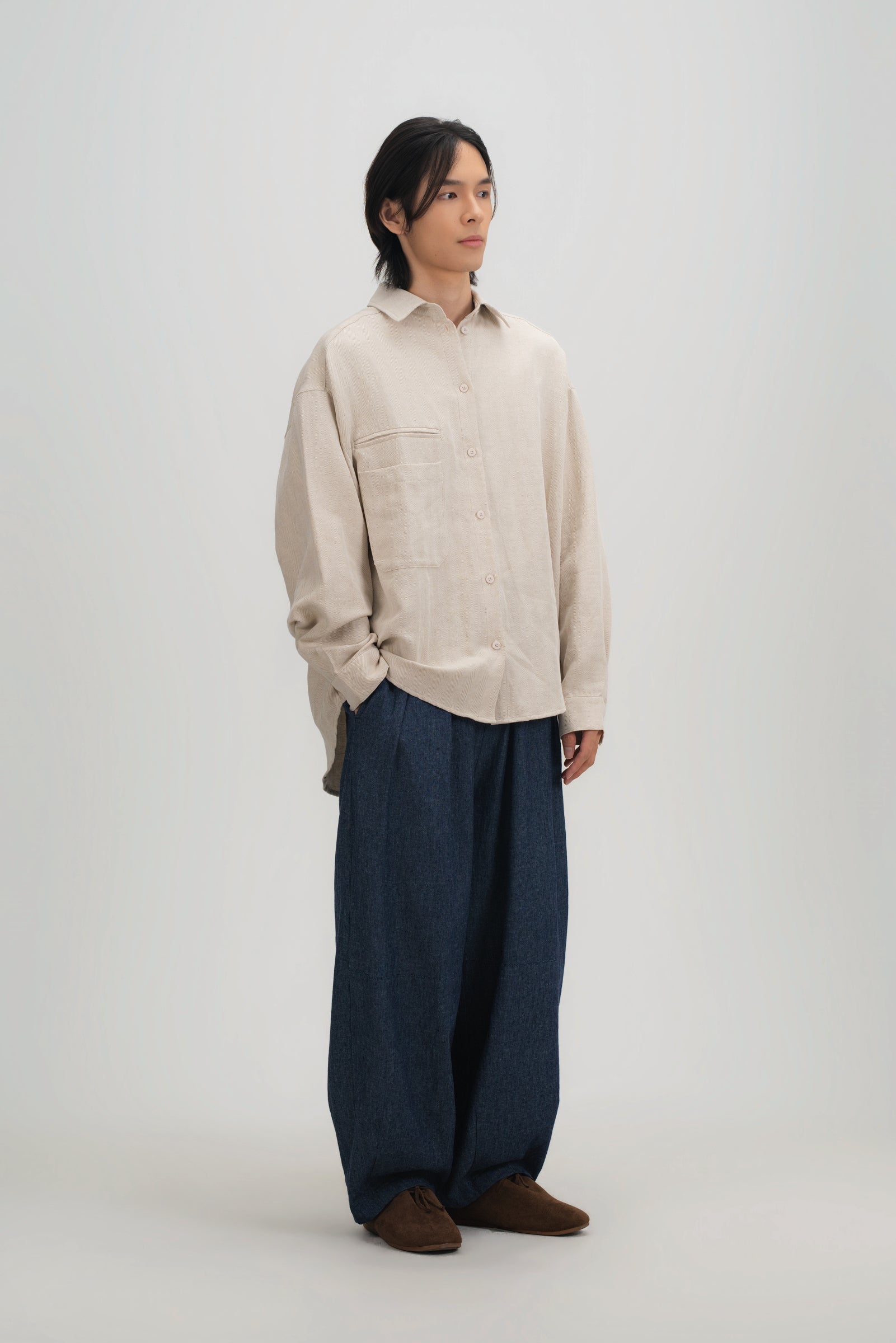 Gender Neutral Oversized Arm Long Sleeve Blouse (Linen Beige)