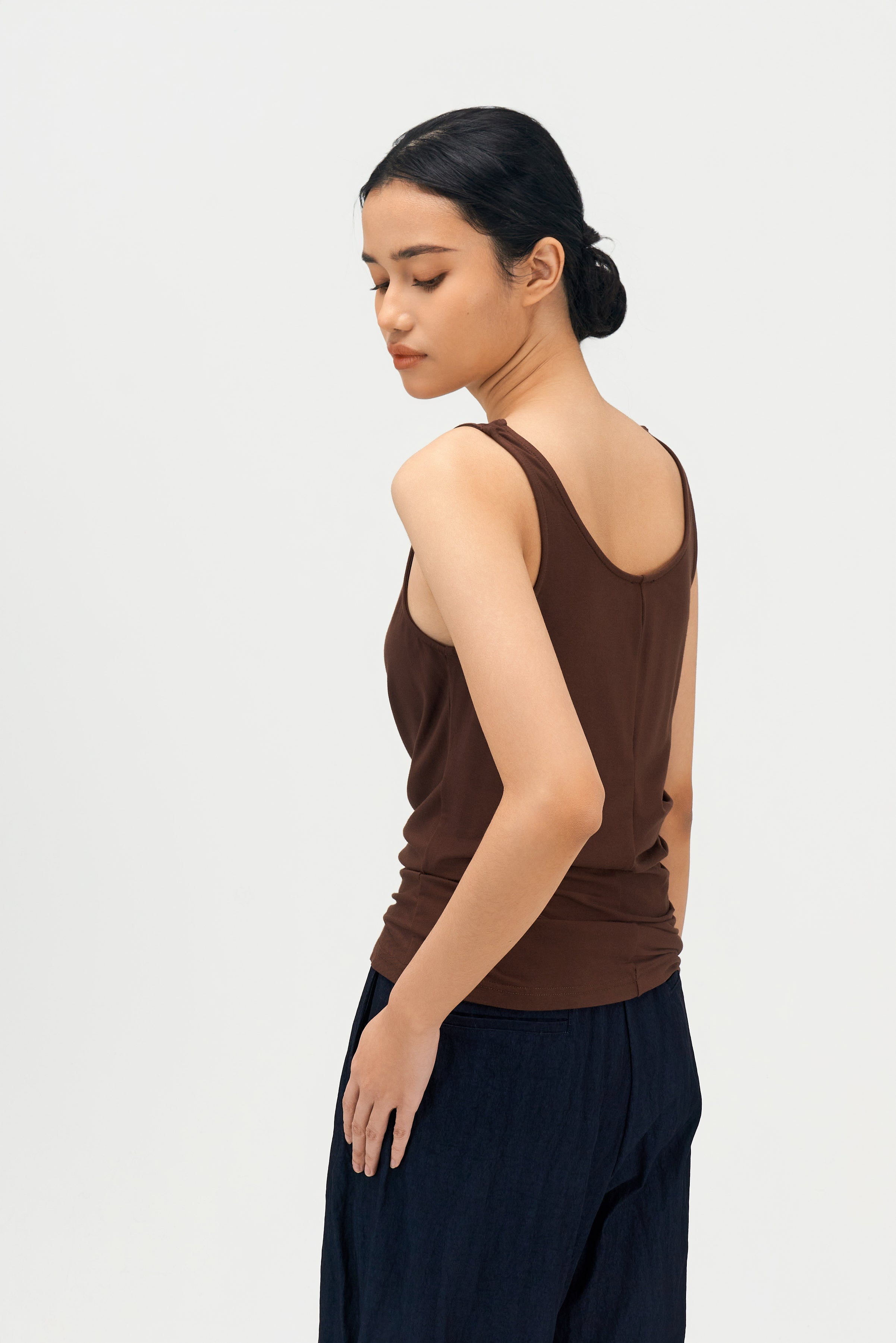 Classic - Drape Long Tank Top (Red Brown)