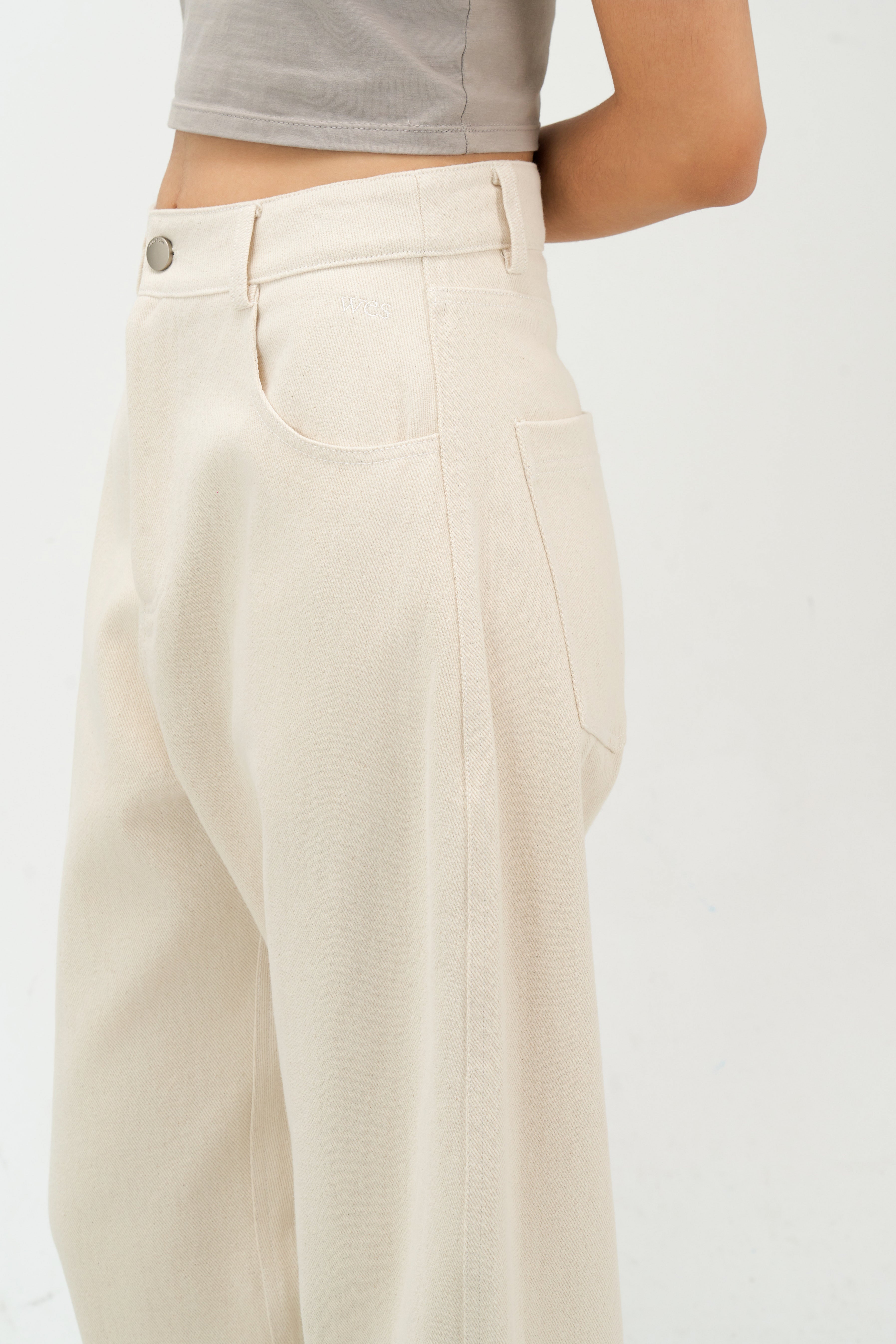 Classic - Gender Neutral Curved Leg Denim (Off White)