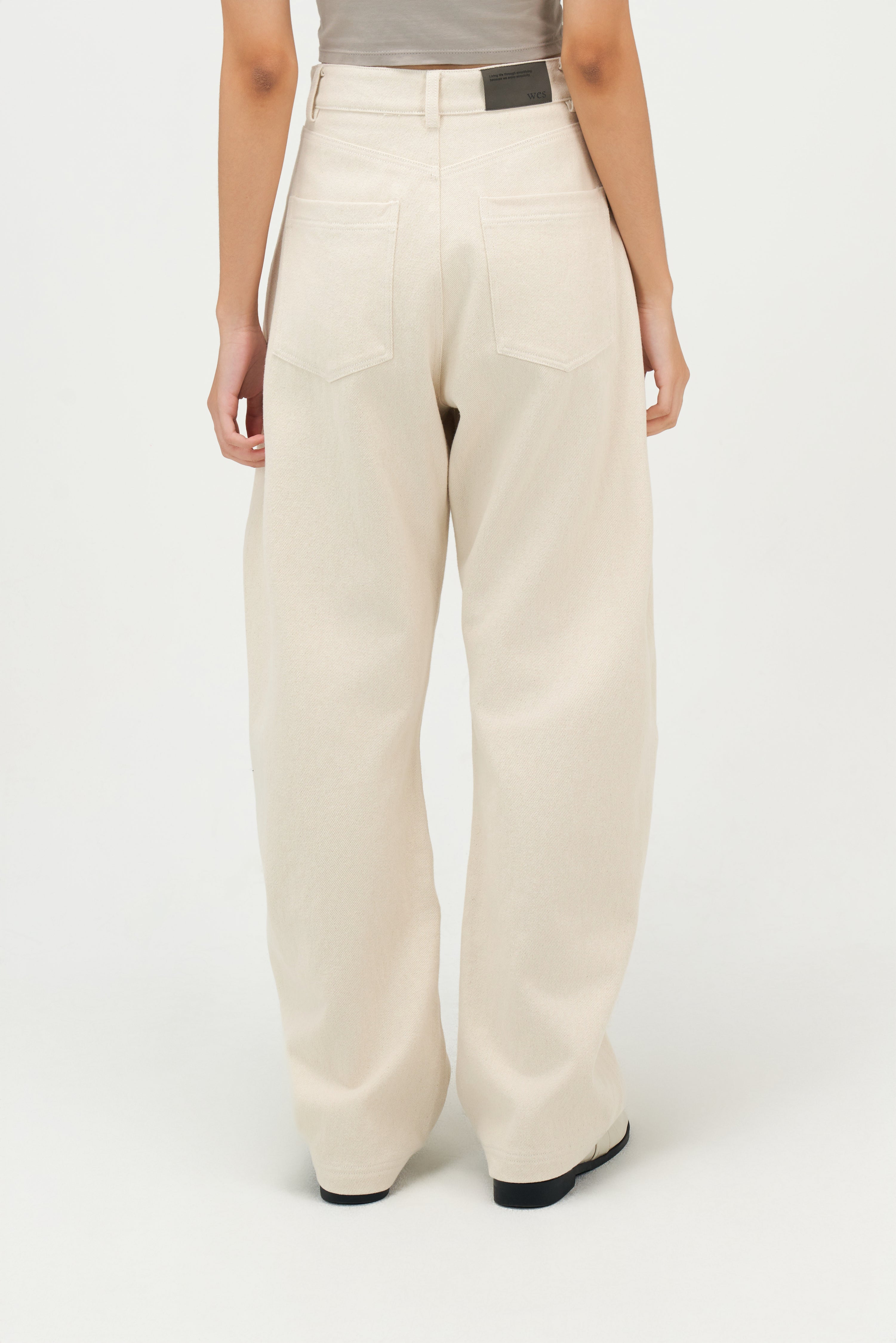 Classic - Gender Neutral Curved Leg Denim (Off White)