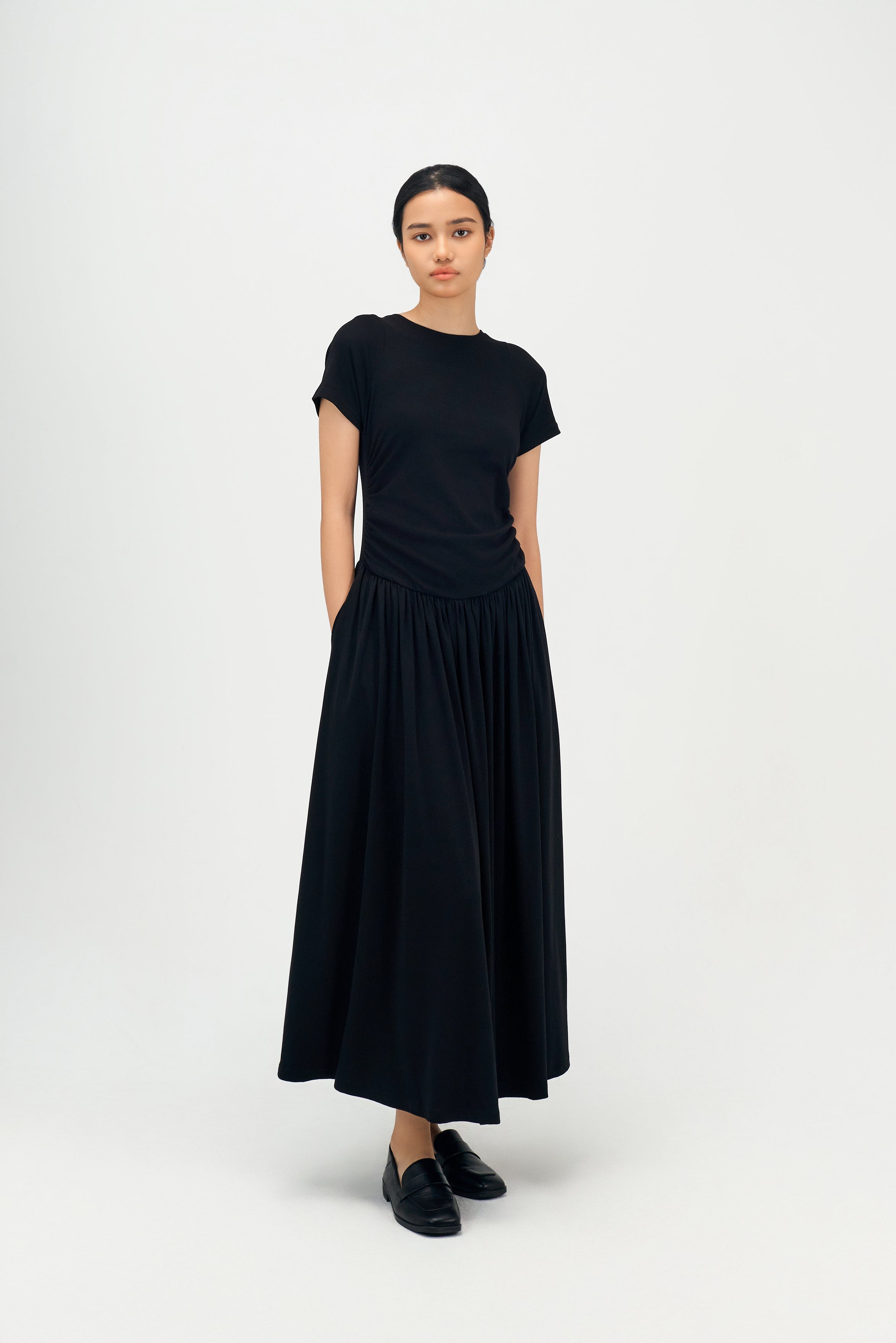 Classic - Knitted Curved Shoulder Gather Dress (Black)