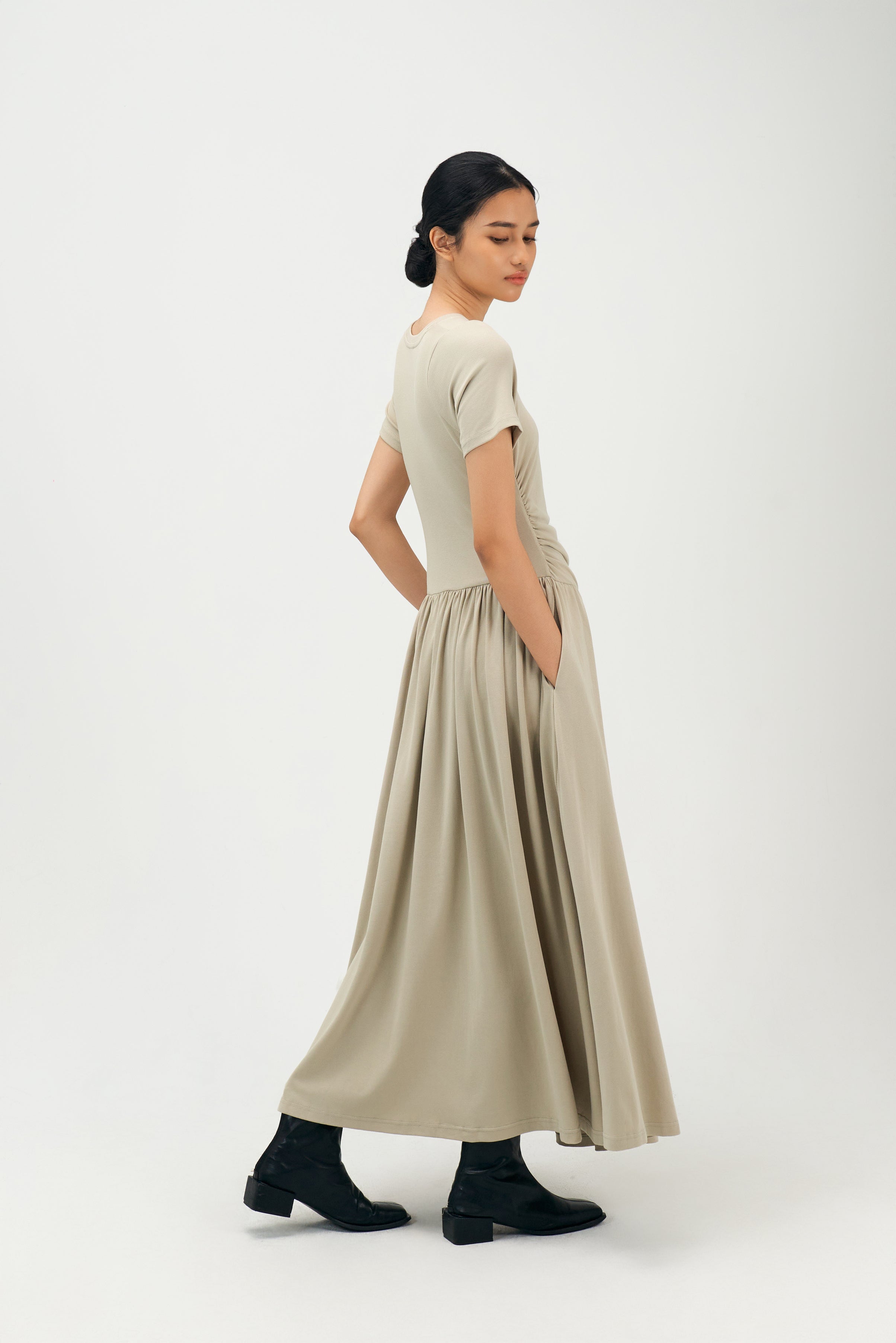 Classic - Knitted Curved Shoulder Gather Dress (Olive Beige)