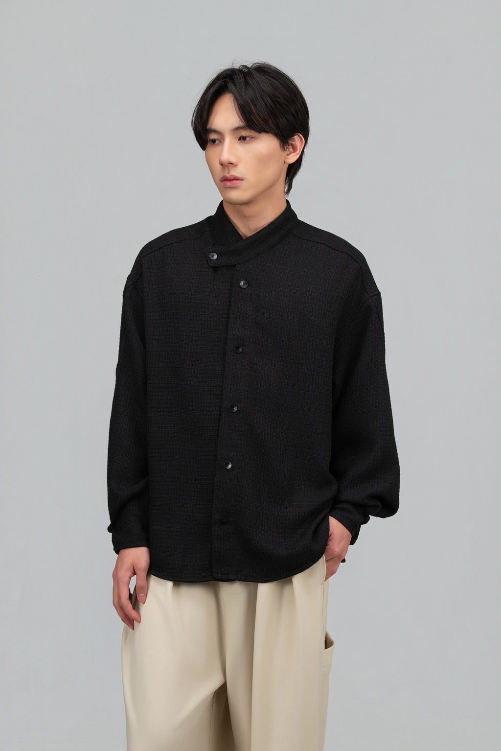 Gender Neutral Han Collar Blouse (Black)
