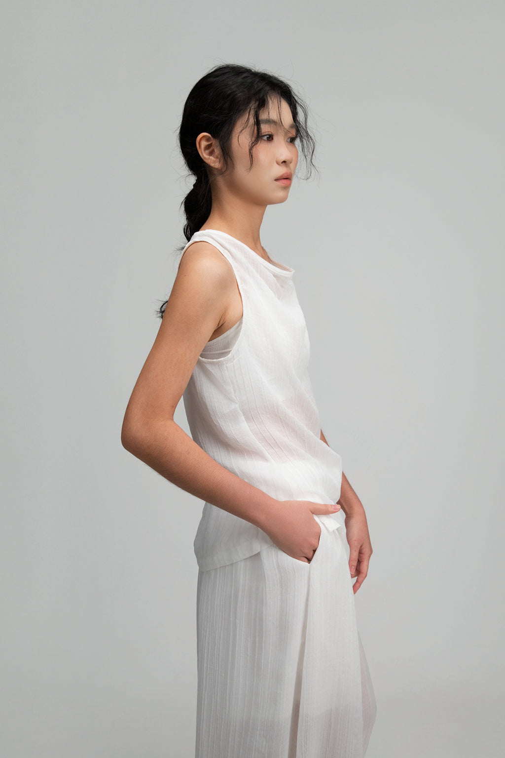 Soft Drape Neck Tank Top (White)