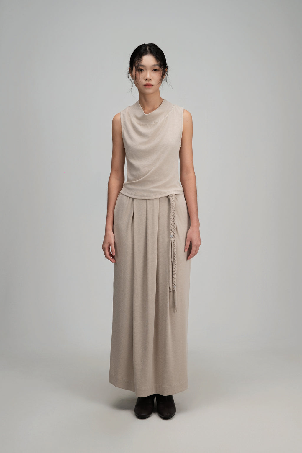 Snow Knit Pleated Cocoon Skirt w/ Braided Belt (Oat)