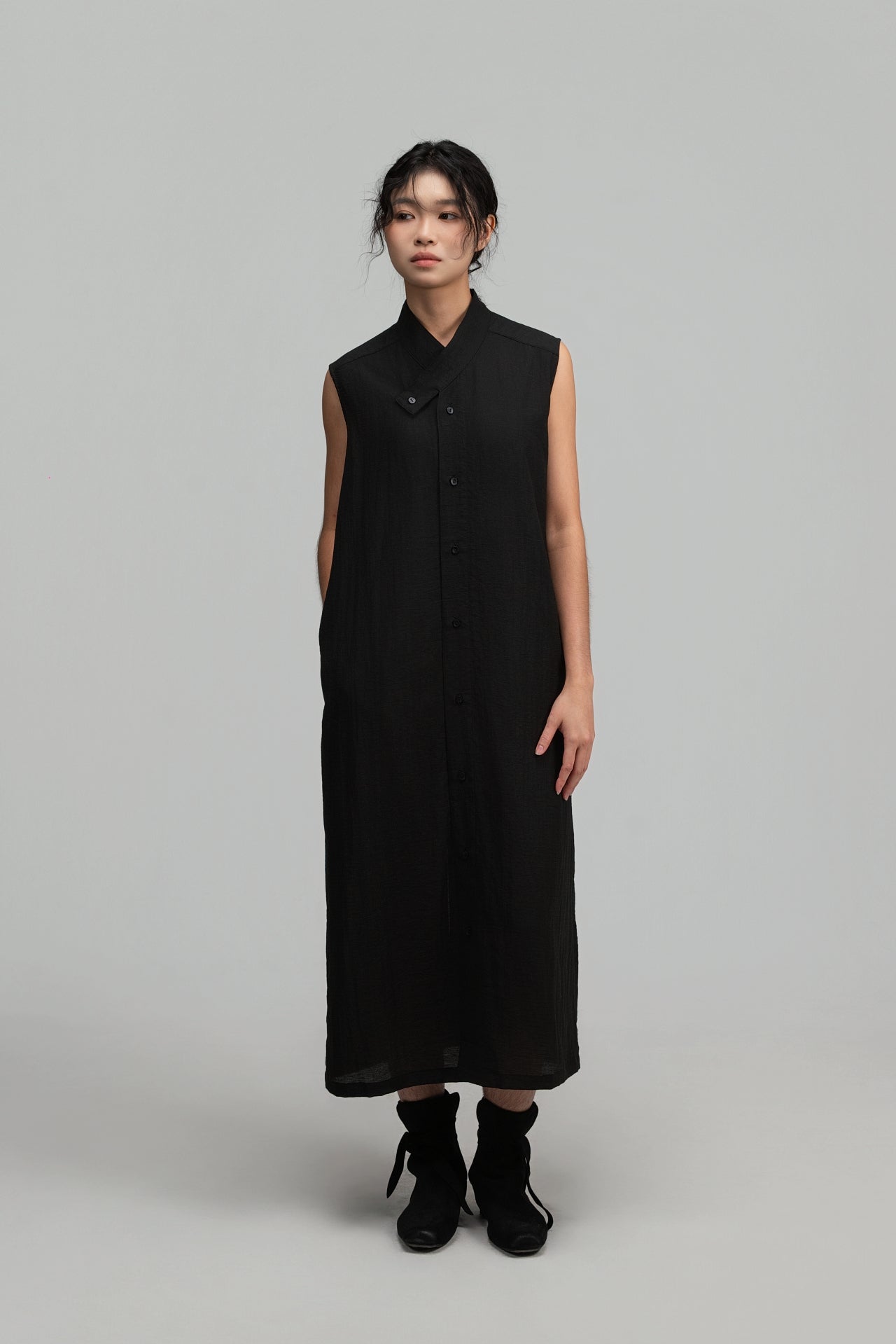Han Collar Tank Dress (Black)