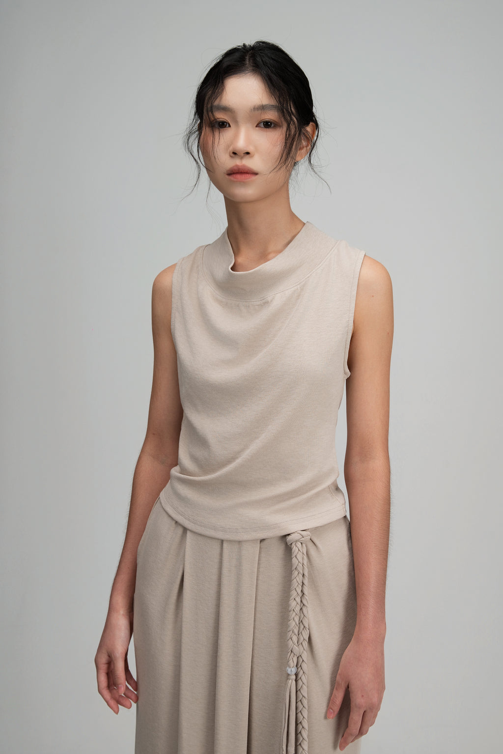 Snow Knit High Drape Neck Tank Top (Oat)