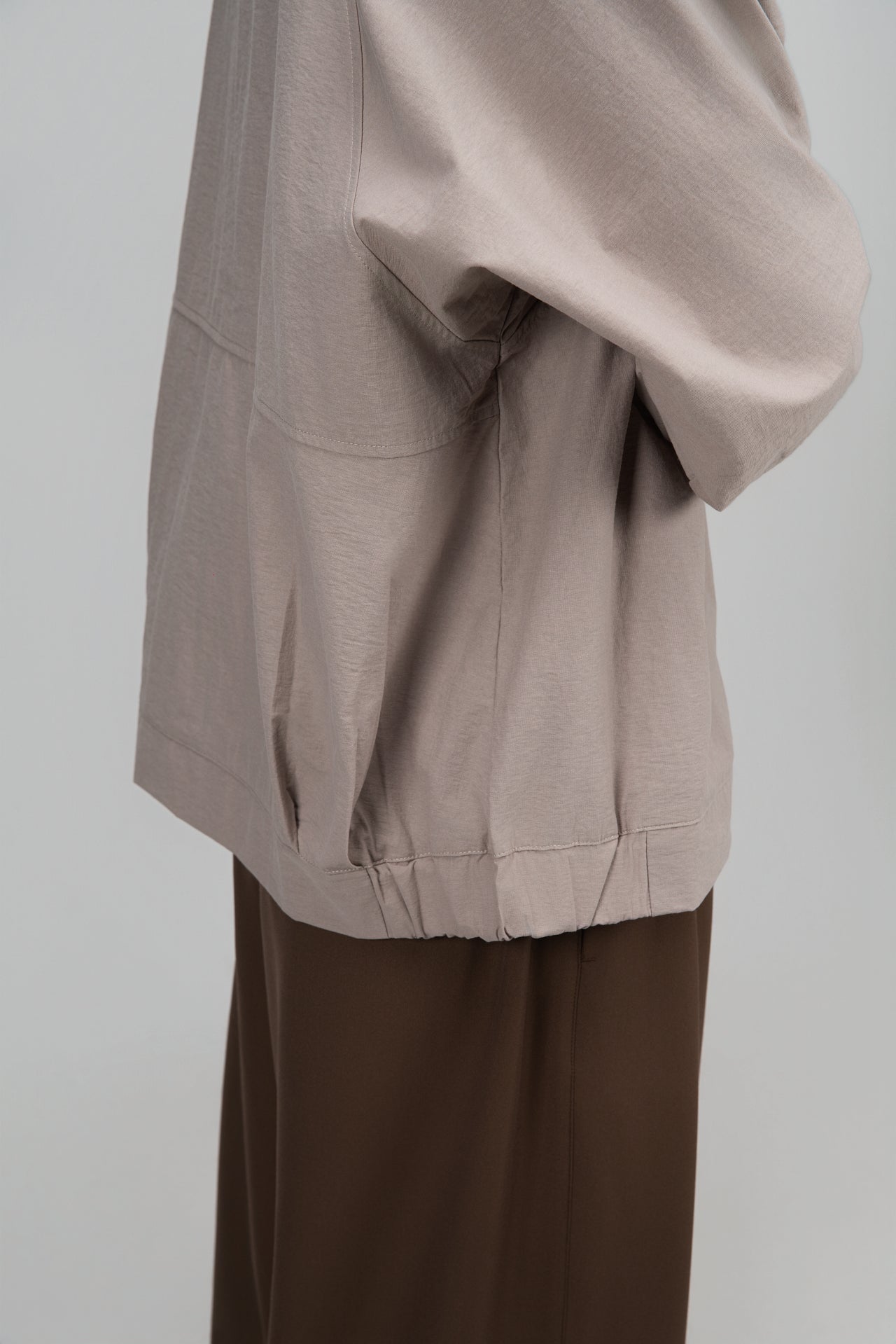 Gender Neutral Mandarin Collar Outer Blouse (Oat Grey)