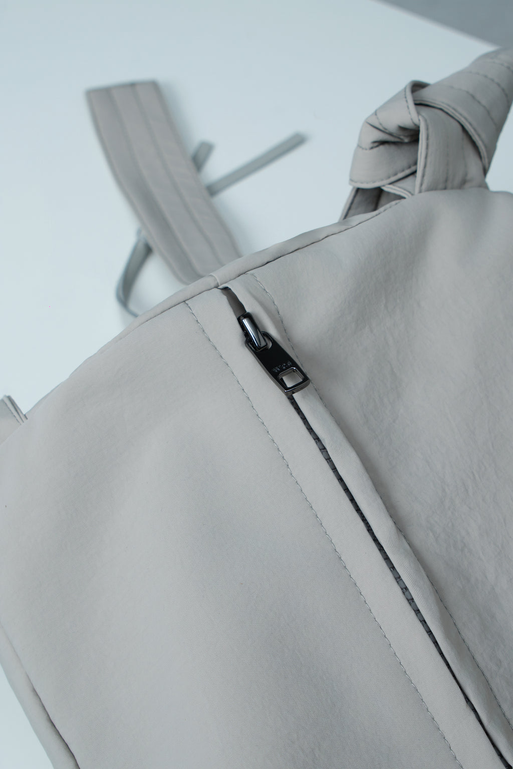 Large Loaf Nylon Bag (Black)