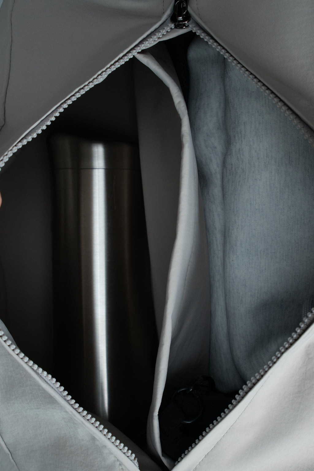 Large Loaf Nylon Bag (Black)