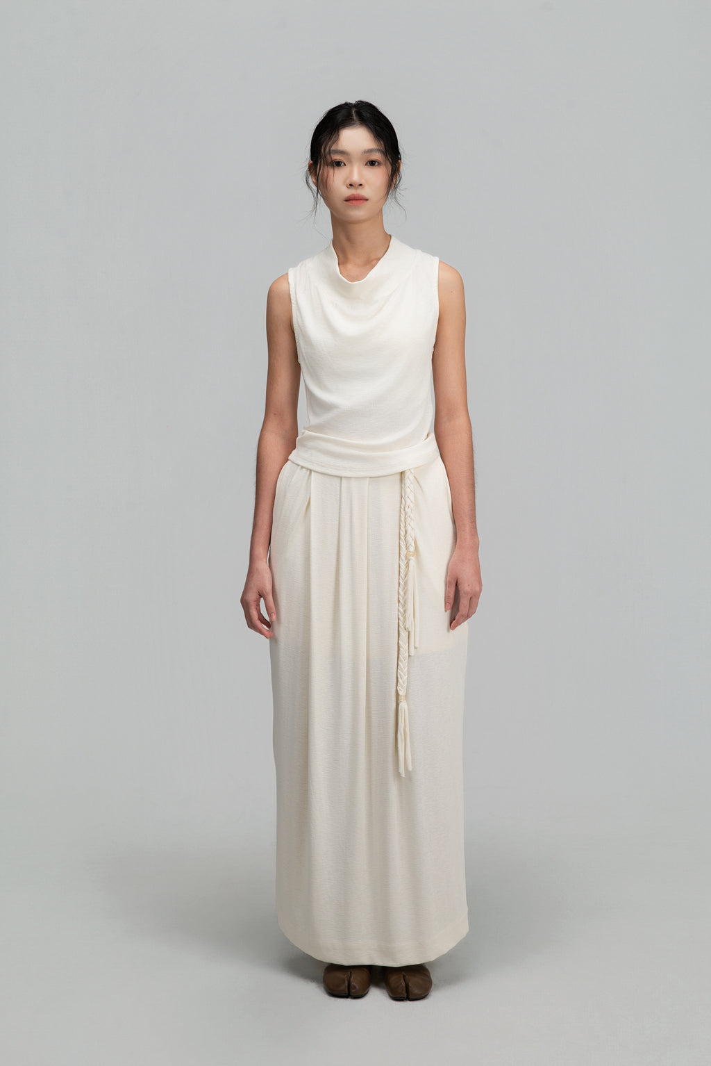 Snow Knit Pleated Cocoon Skirt w/ Braided Belt (White)