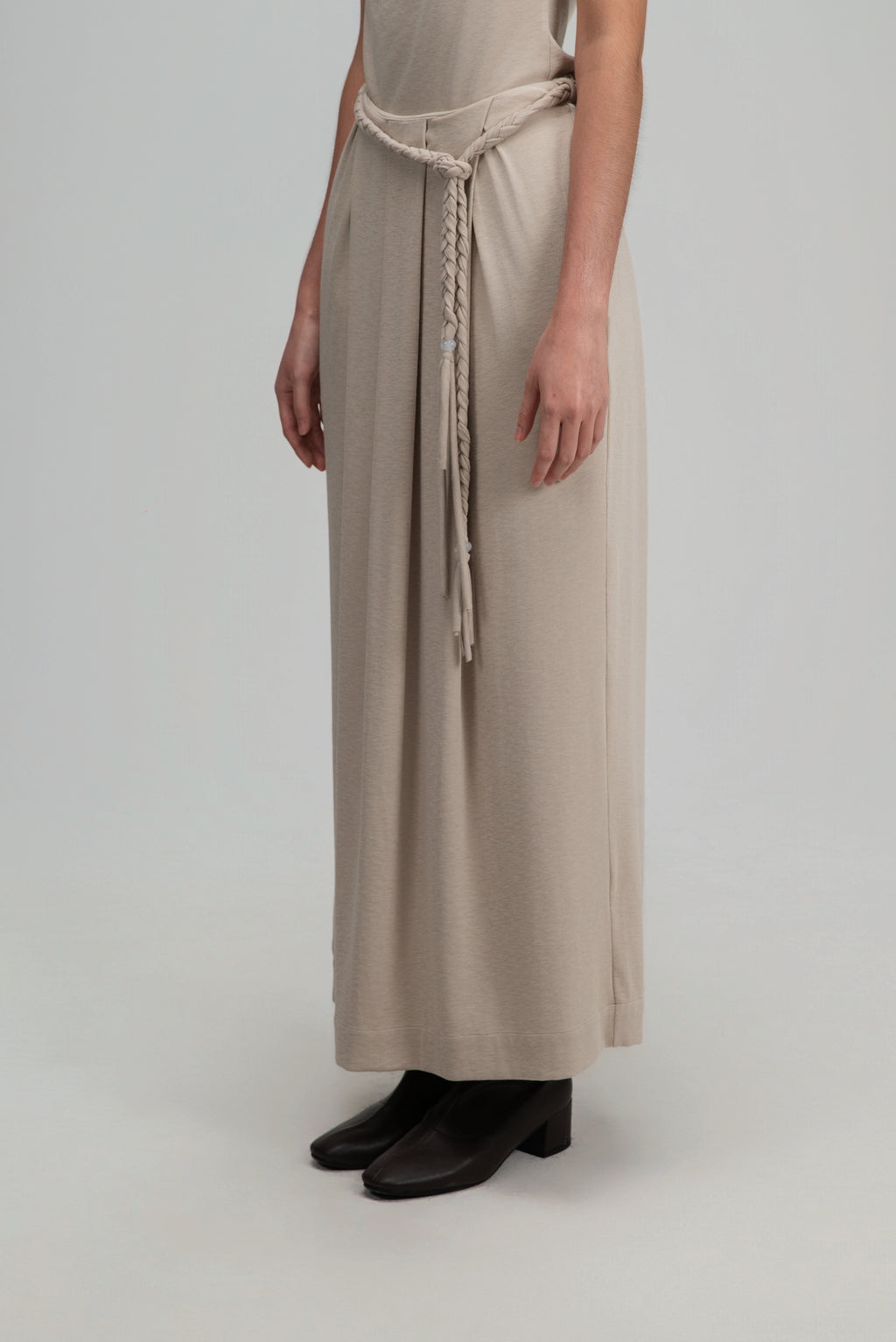 Snow Knit Pleated Cocoon Skirt w/ Braided Belt (Oat)