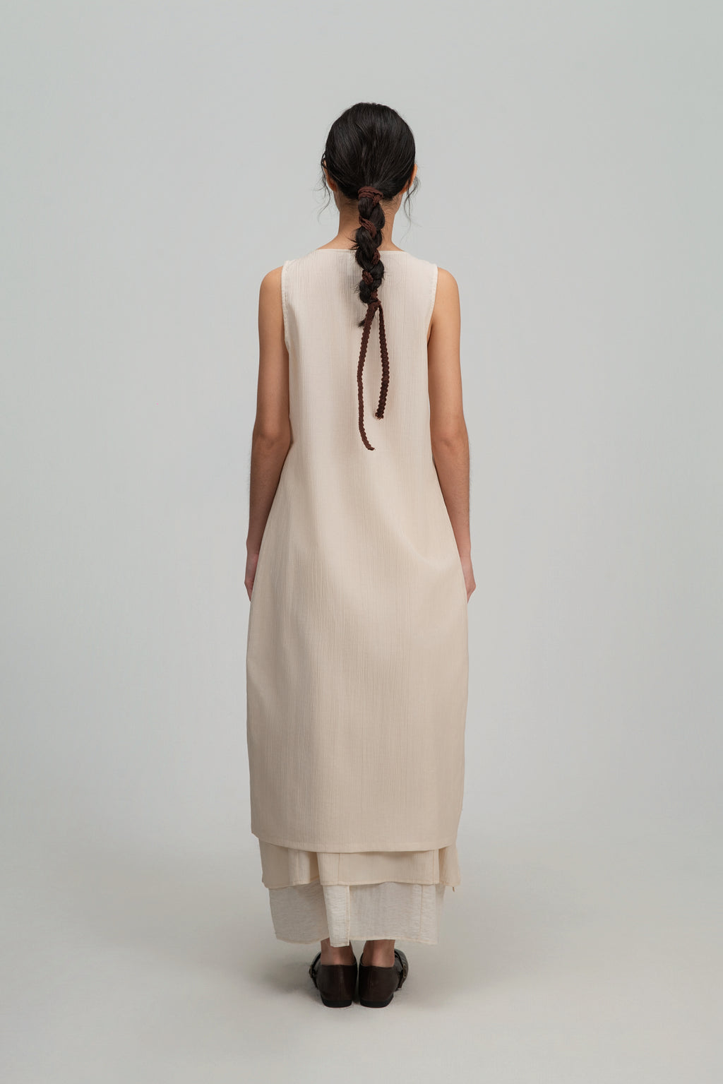 Crisscross Longline Bottom Slit Tank Top (Beige)