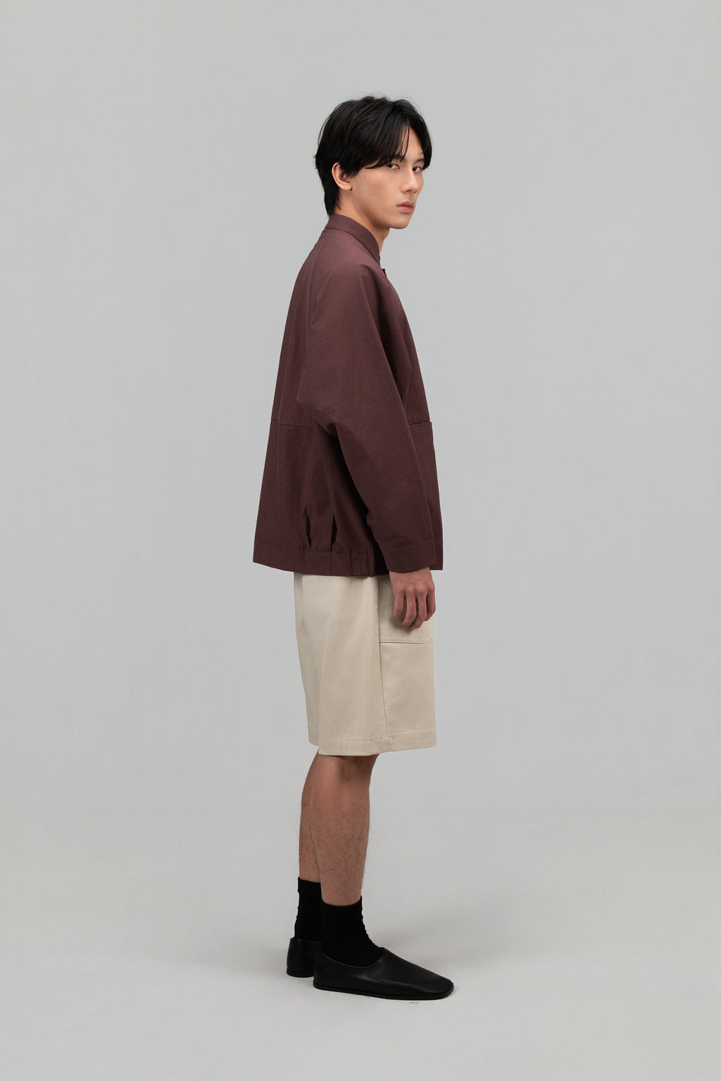 Gender Neutral Mandarin Collar Outer Blouse (Plum Brown)