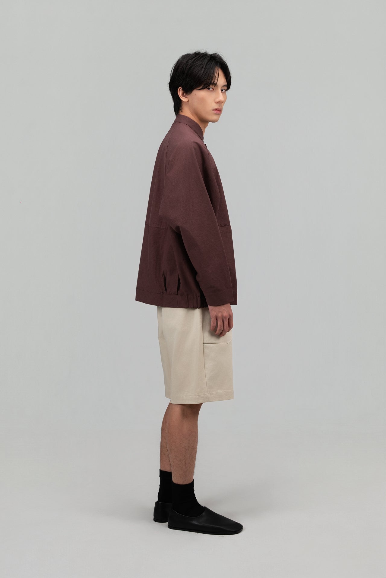 Gender Neutral Mandarin Collar Outer Blouse (Plum Brown)