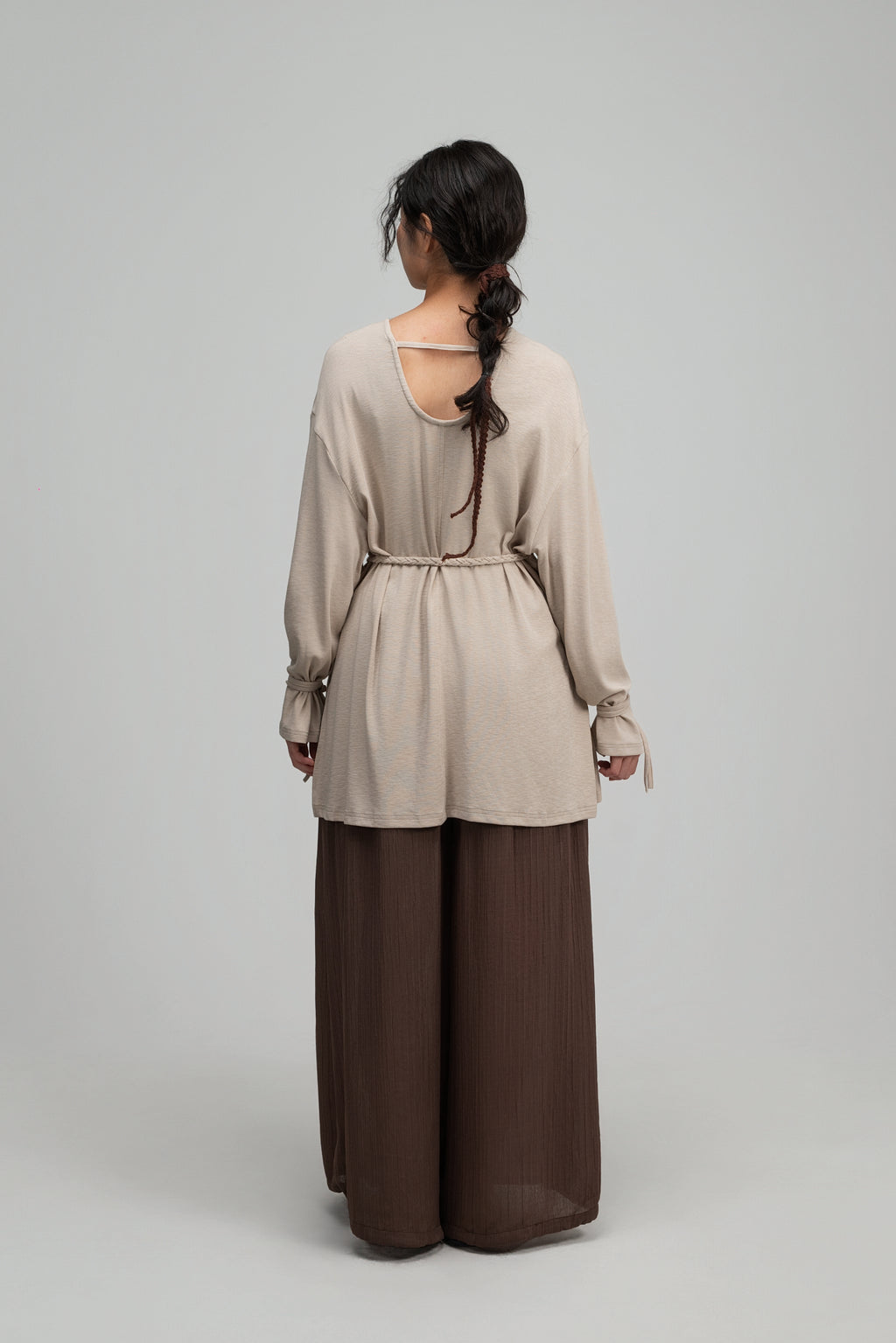 Snow Knit Braided Waist Drape Long Sleeve Top (Oat)