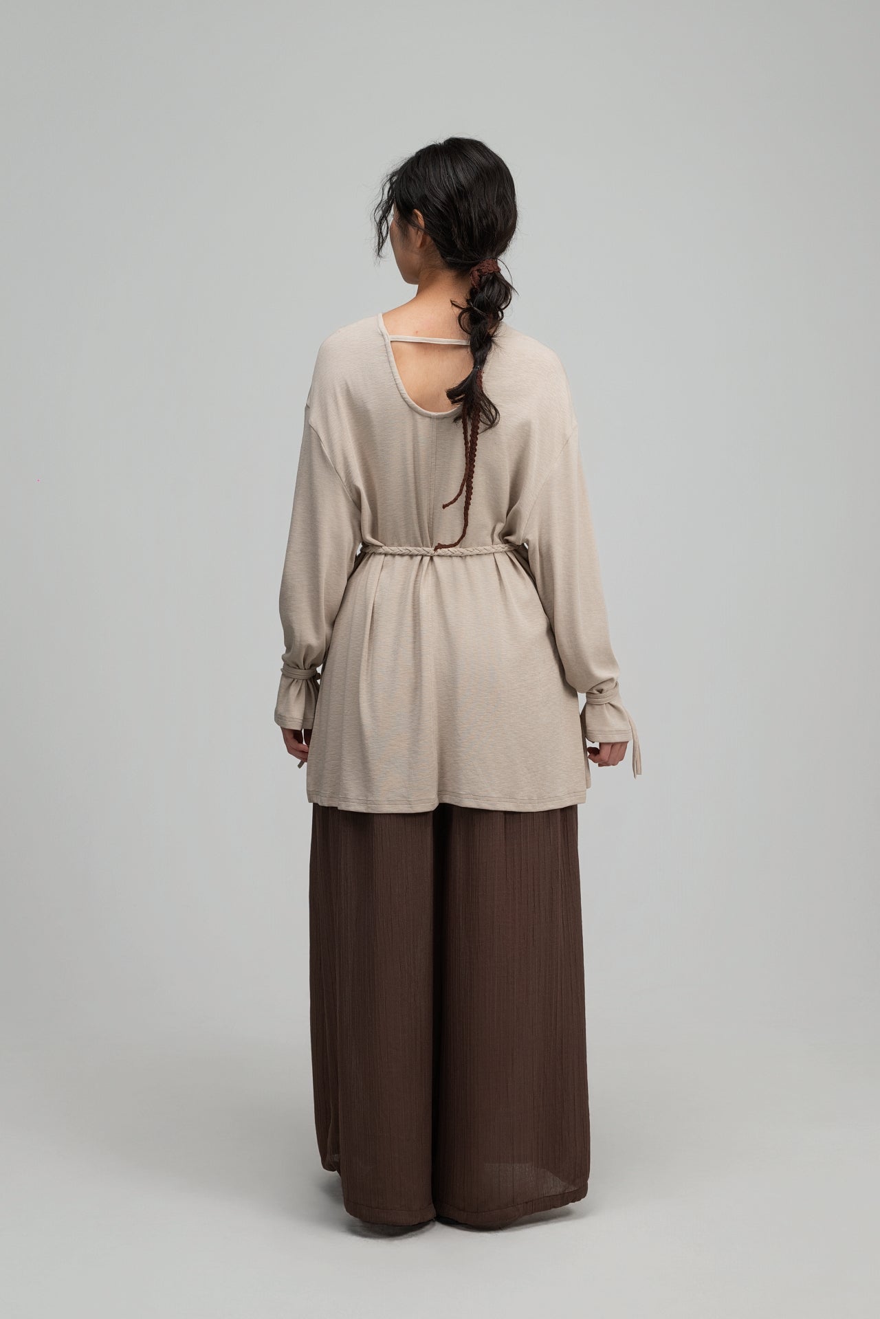 Snow Knit Braided Waist Drape Long Sleeve Top (Oat)
