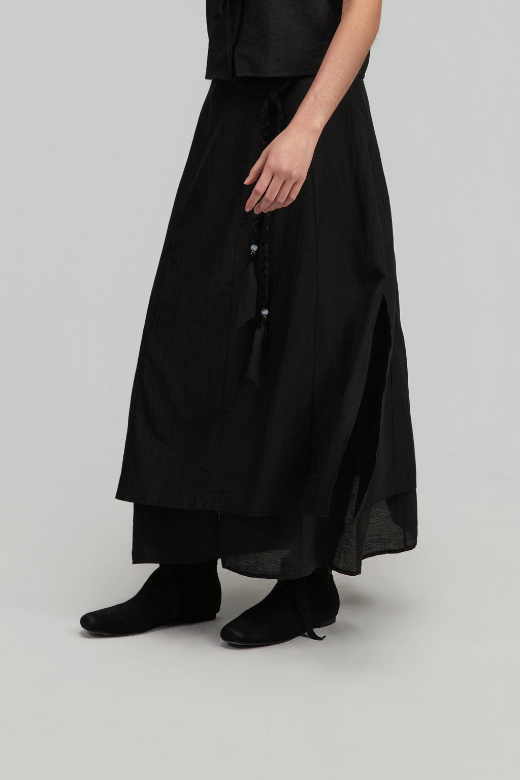 Dual-Layer Skirt w/ Braided Belt (Black)
