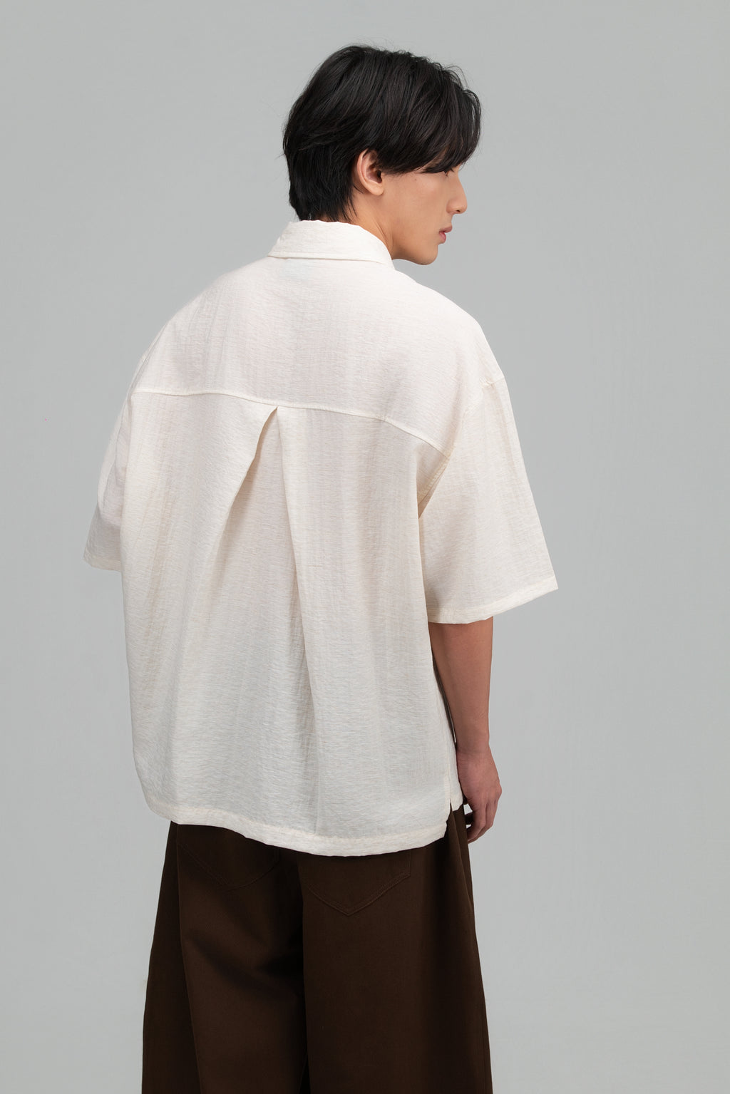 Gender Neutral Modern Mandarin Button Shirt (Beige)