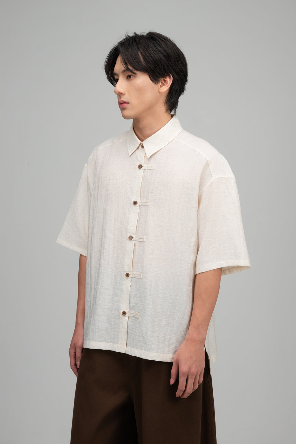 Gender Neutral Modern Mandarin Button Shirt (Beige)