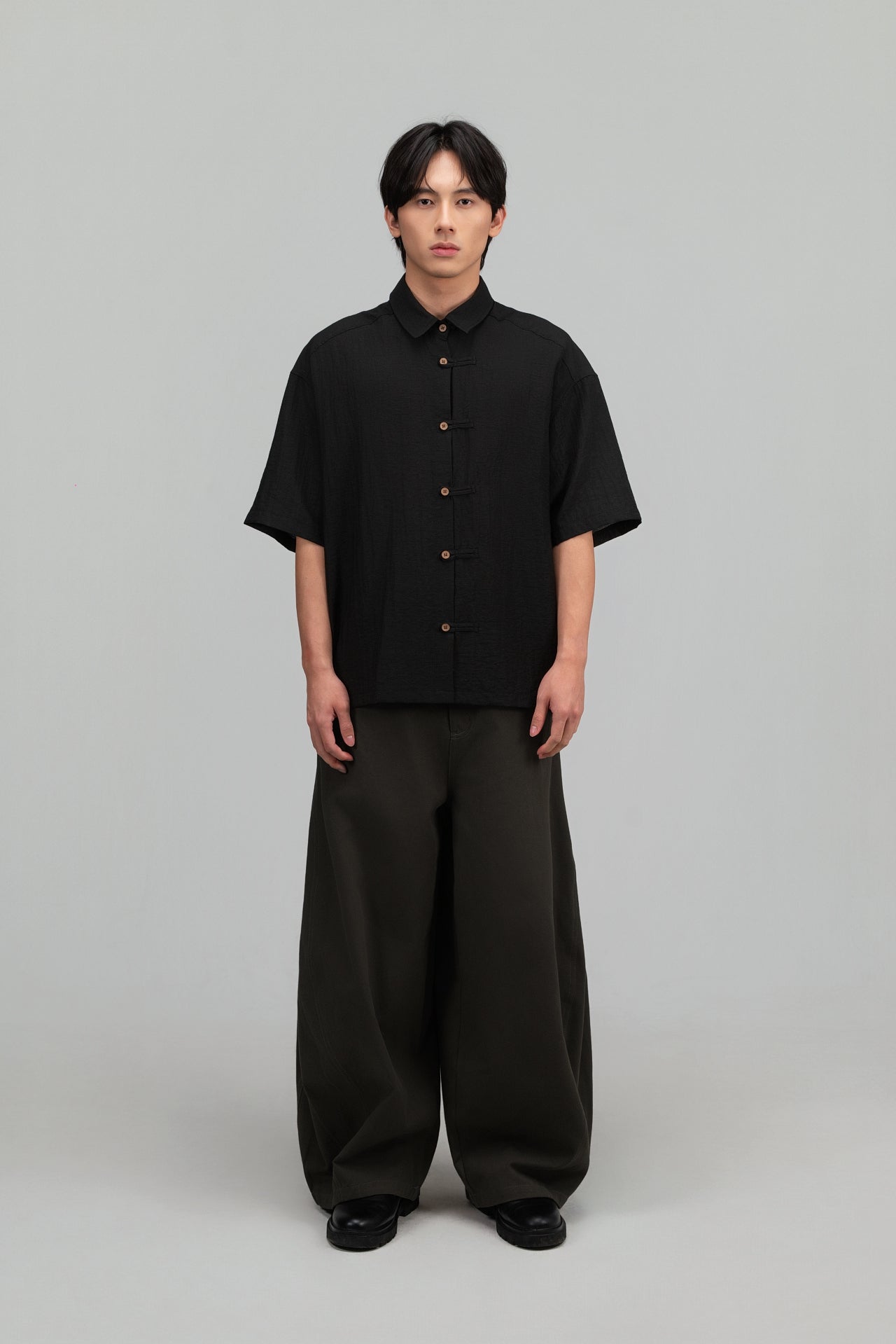 Gender Neutral Curved Leg Denim 2.0 (Forest Grey)