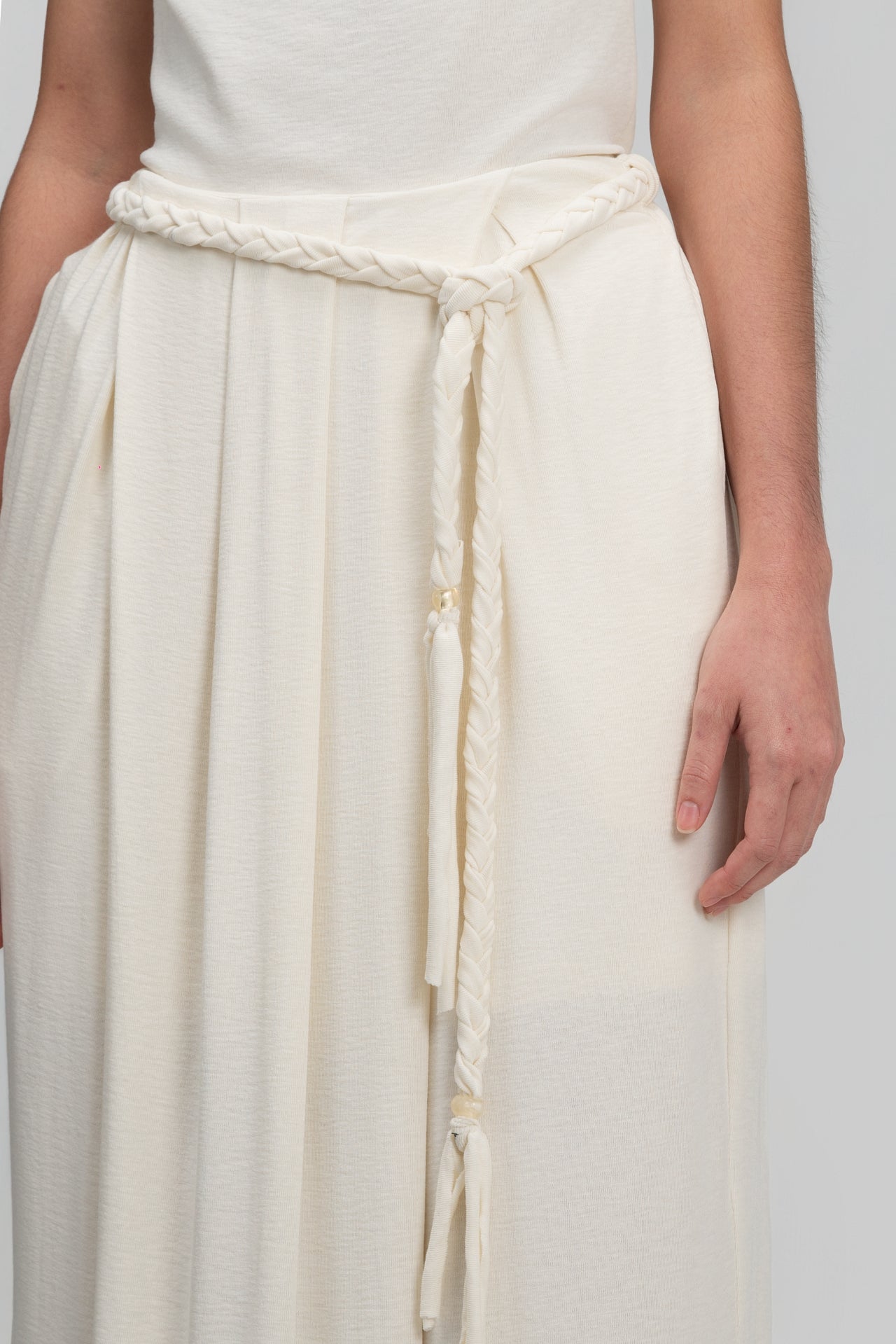 Snow Knit Pleated Cocoon Skirt w/ Braided Belt (White)